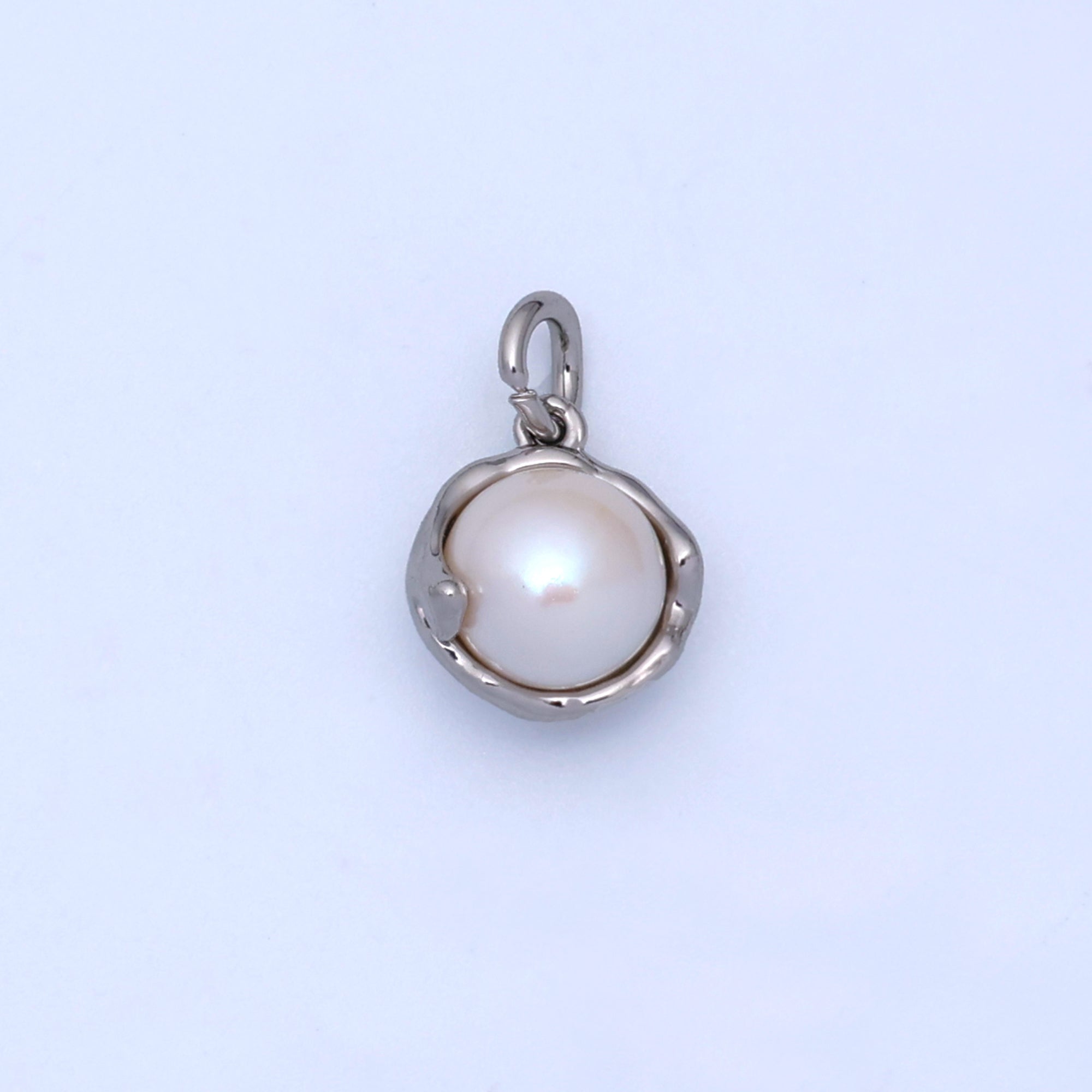 24K Gold Filled White Shell Pearl Bezel Round Charm in Gold & Silver | N026