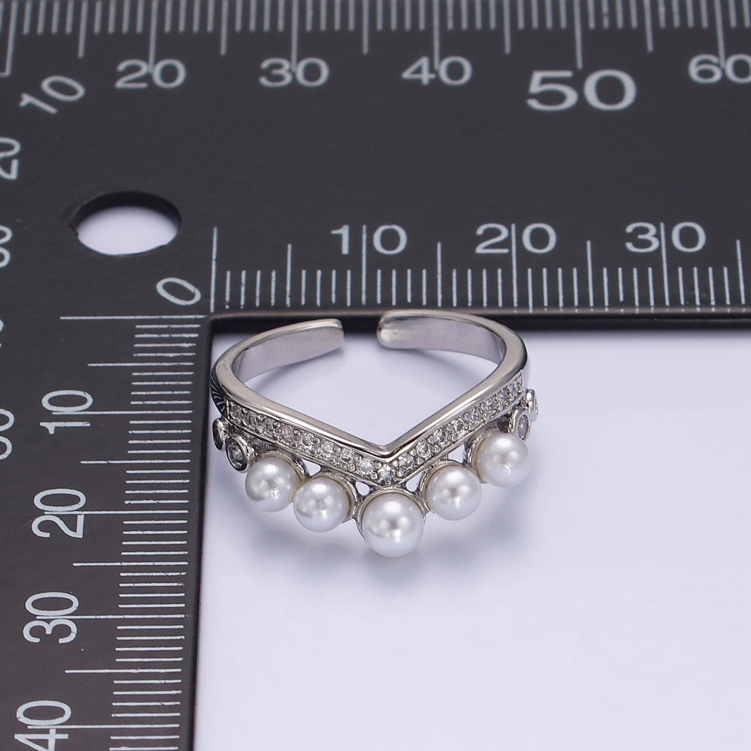 White Gold Filled Pearl Dotted Clear Micro Paved CZ Chevron Ring | O633 - DLUXCA