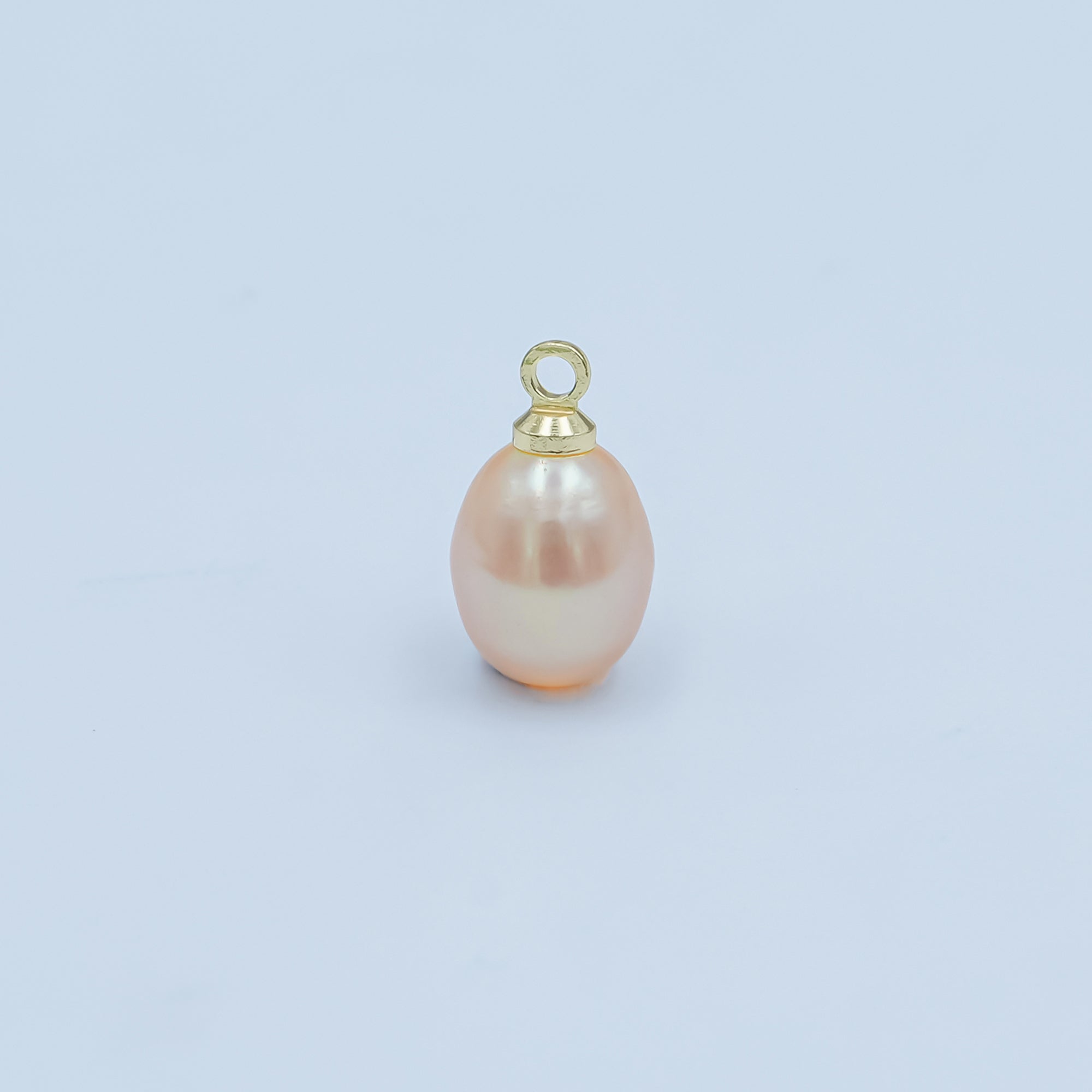 24K Gold Filled 12mm Pink Shell Pearl Oval Charm | P1652