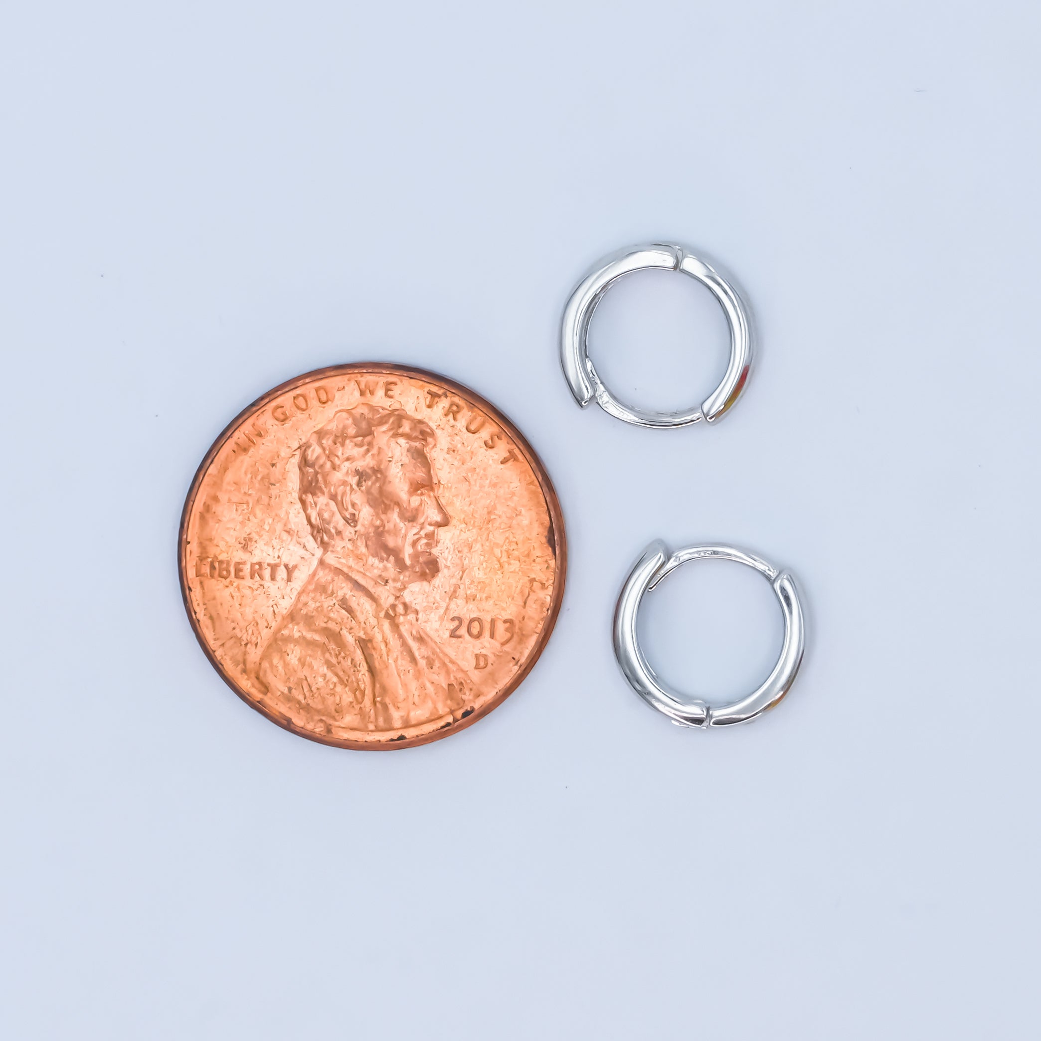 S925 Sterling Silver 10mm Minimalist Huggie Earrings | SL-642