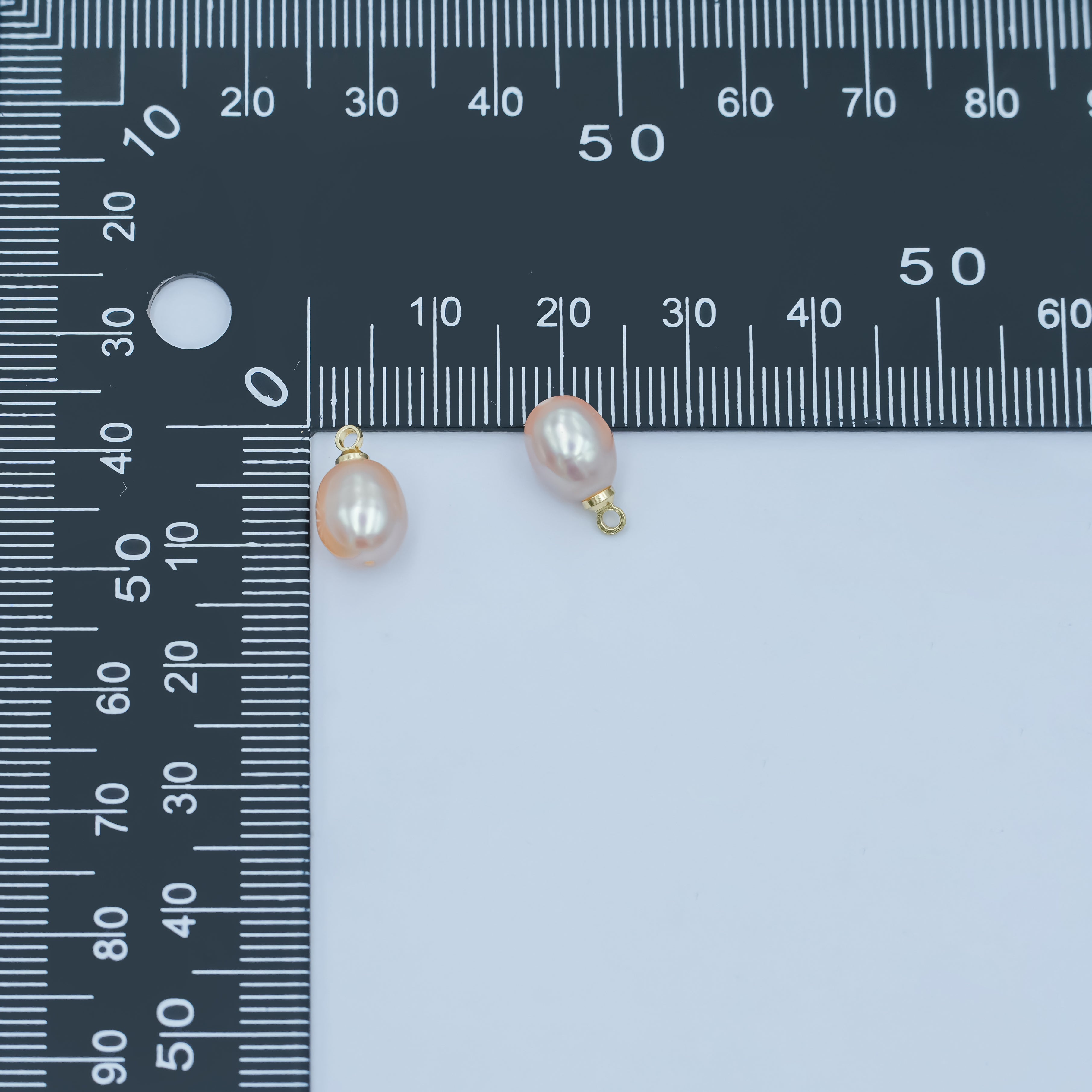 24K Gold Filled 12mm Pink Shell Pearl Oval Charm | P1652