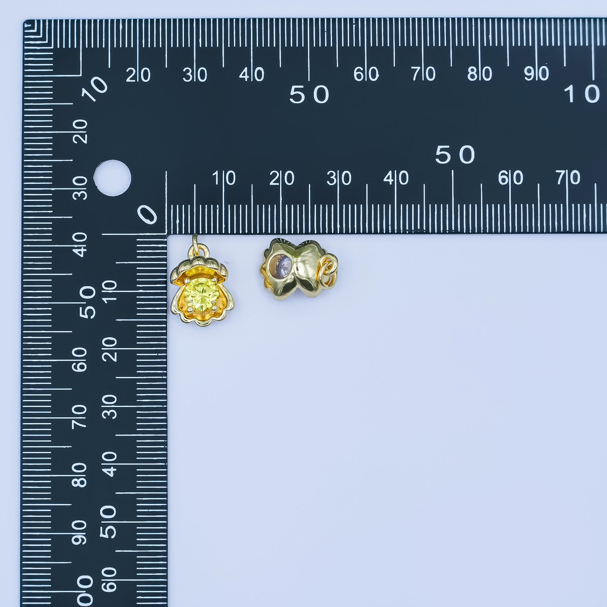 24K Gold Filled CZ Sea Shell Clam 3D Multidimensional Charm | N033