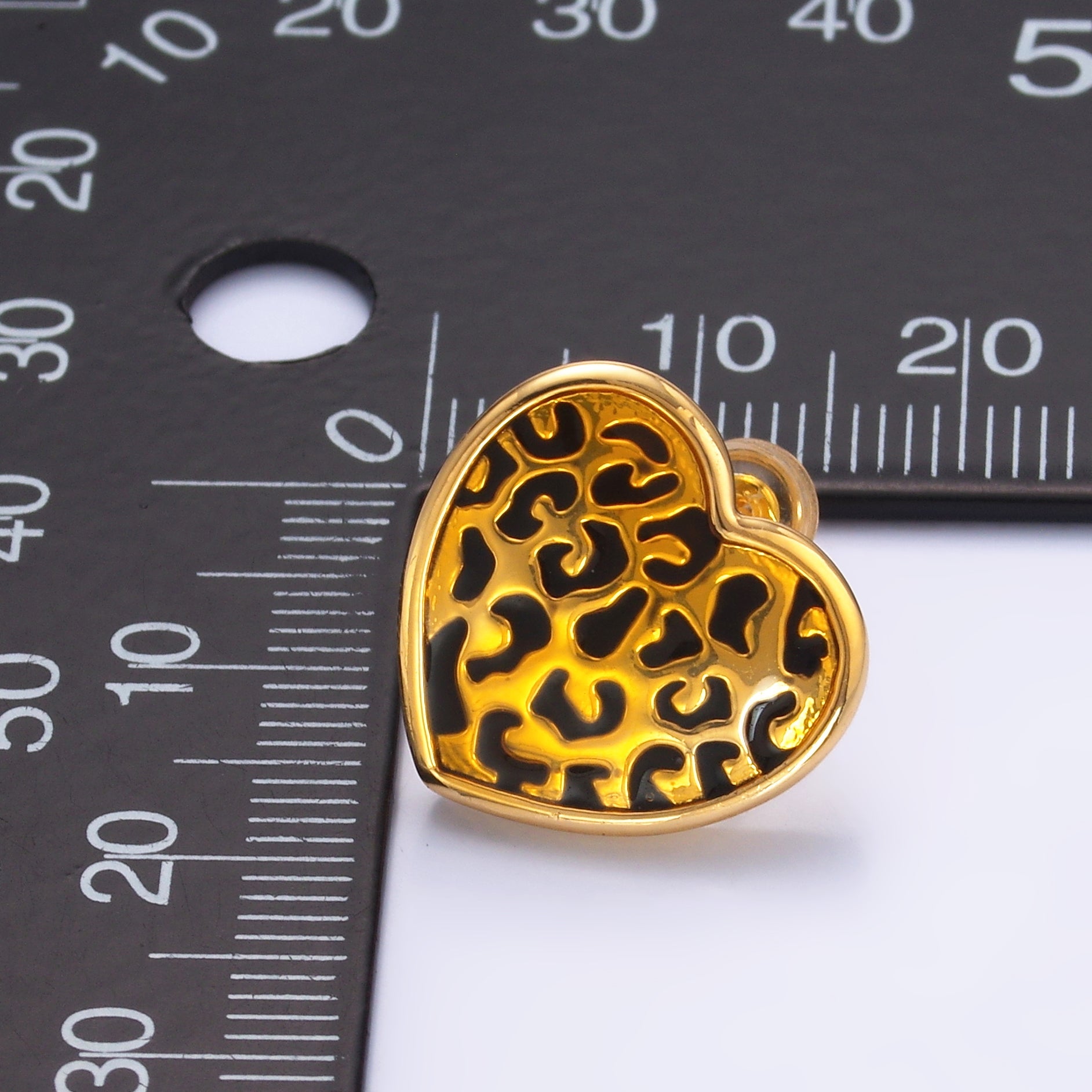 24K Gold Filled Cheetah Print Heart Stud Earrings | AB853