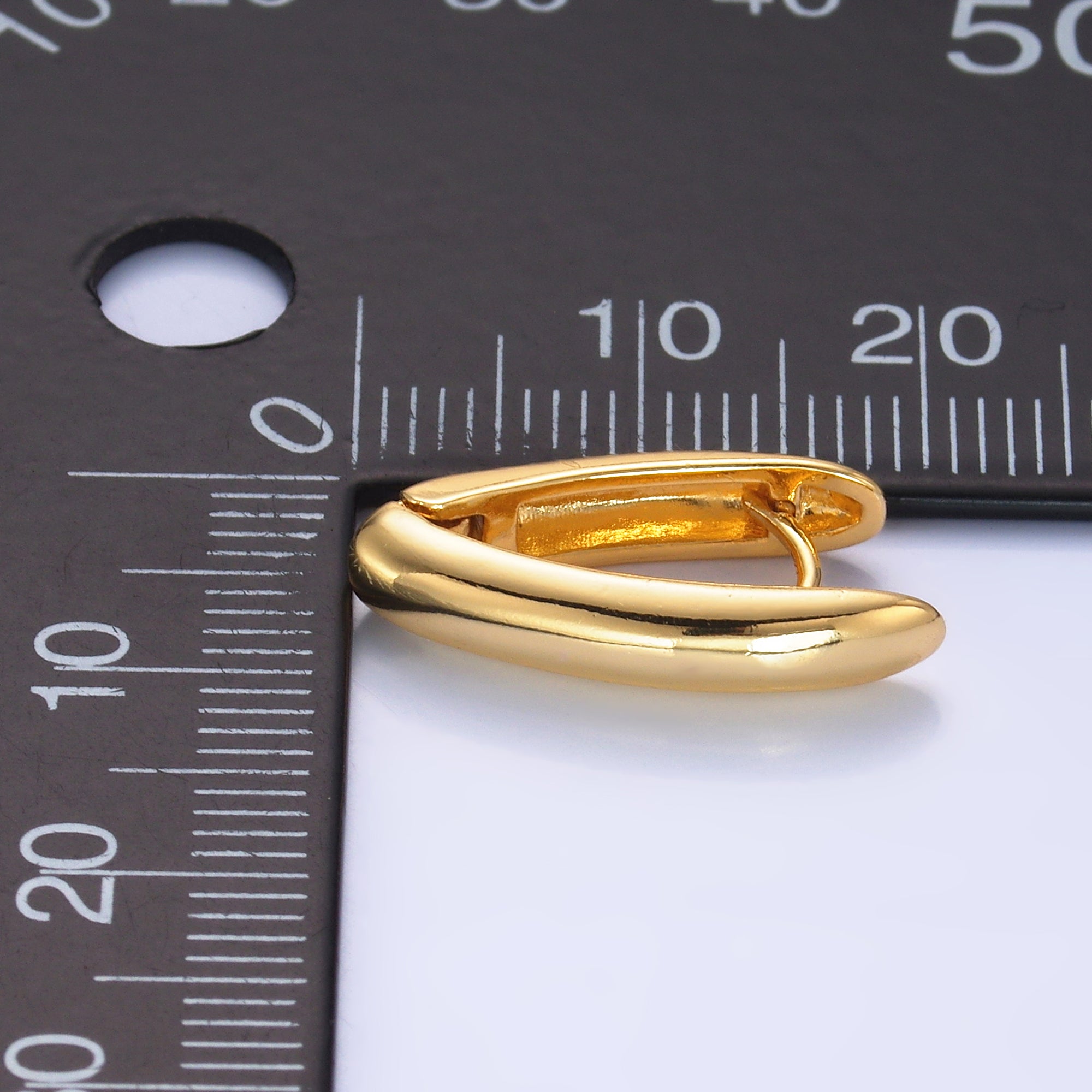 24K Gold Filled Minimalist V-Shaped Hoop Earrings in Gold & Silver | AB681 AB682