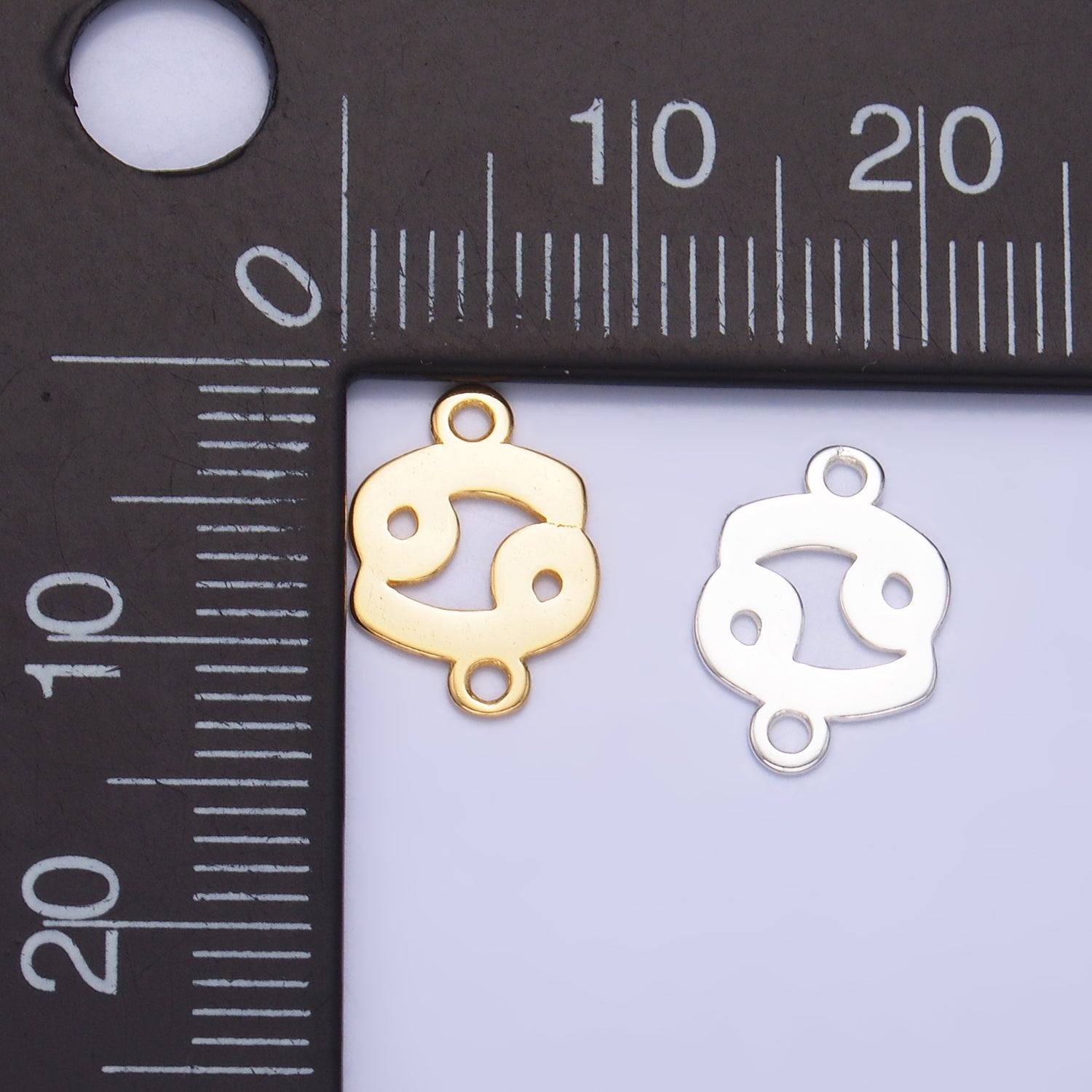 S925 Sterling Silver Cancer Zodiac Symbol Minimalist Connector in Gold & Silver | SL-571