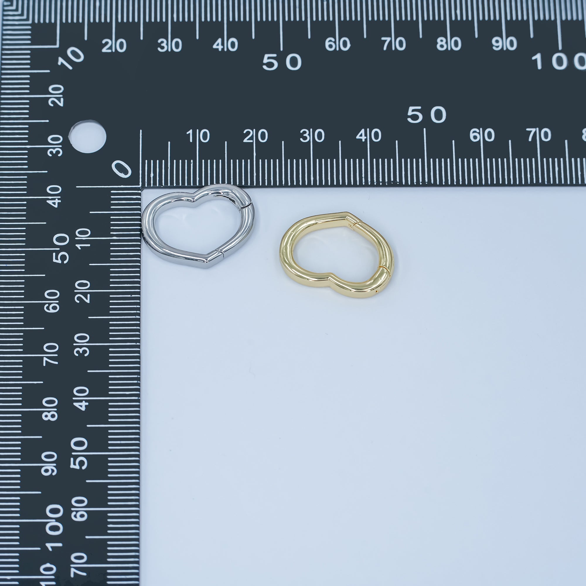24K Gold Filled 14.8mm Minimalist Heart Push Gate Finding in Gold & Silver | Z1136