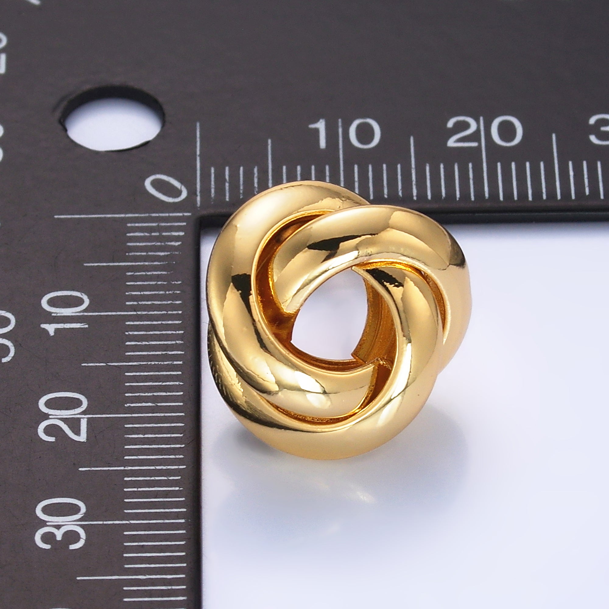 24K Gold Filled 18.5mm Geometric Circular Knot Stud Earrings | AB698