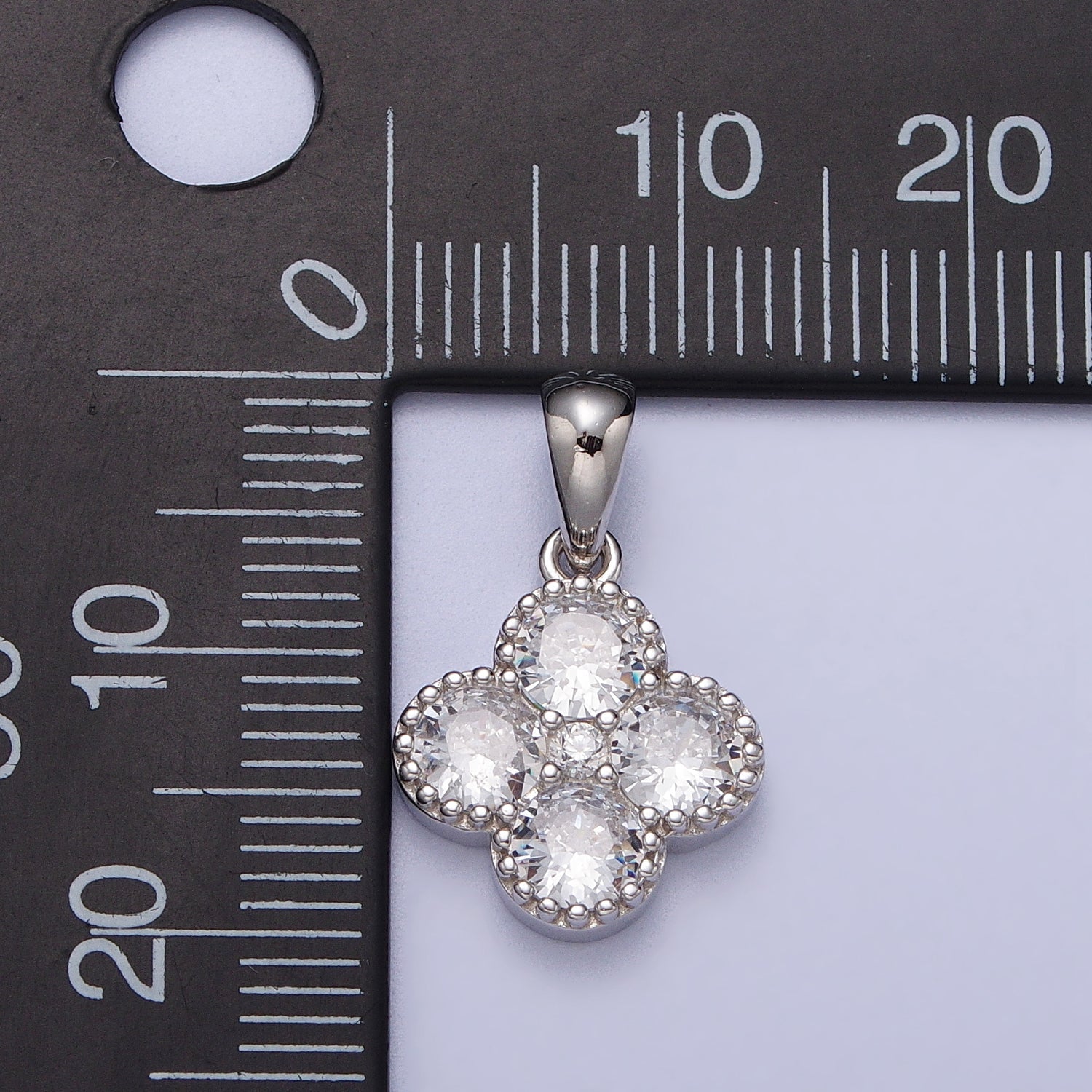 S925 Sterling Silver Clover Charm Lucky Four Leaf Pendant AB-11130 - DLUXCA