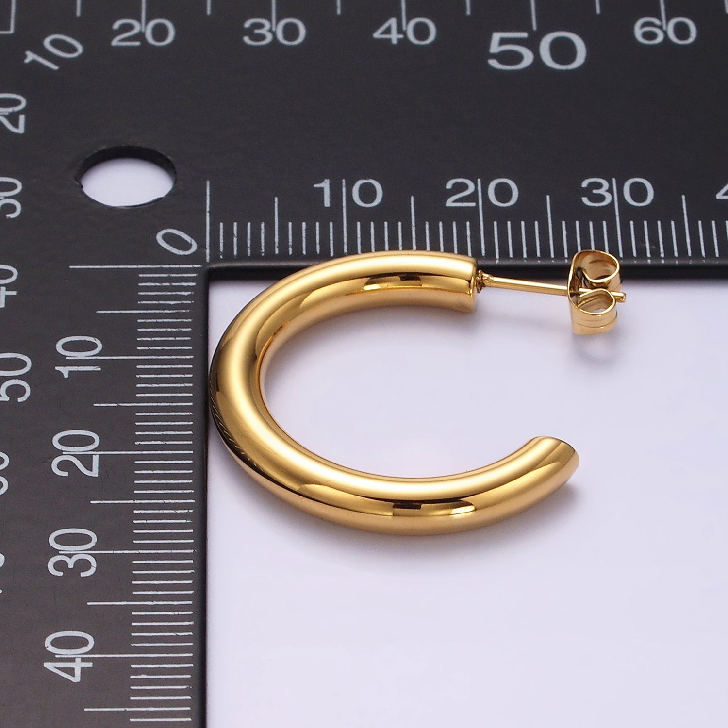 Stainless Steel 30mm, 35mm, 40mm Minimalist C-Shaped Hoop Earrings in Gold & Silver | AE223 - AE228 - DLUXCA