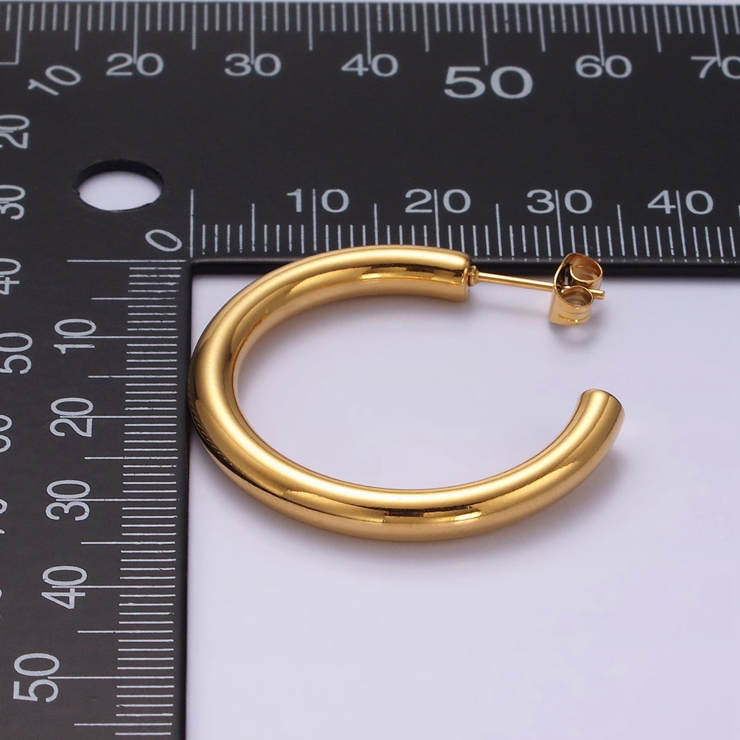 Stainless Steel 30mm, 35mm, 40mm Minimalist C-Shaped Hoop Earrings in Gold & Silver | AE223 - AE228 - DLUXCA