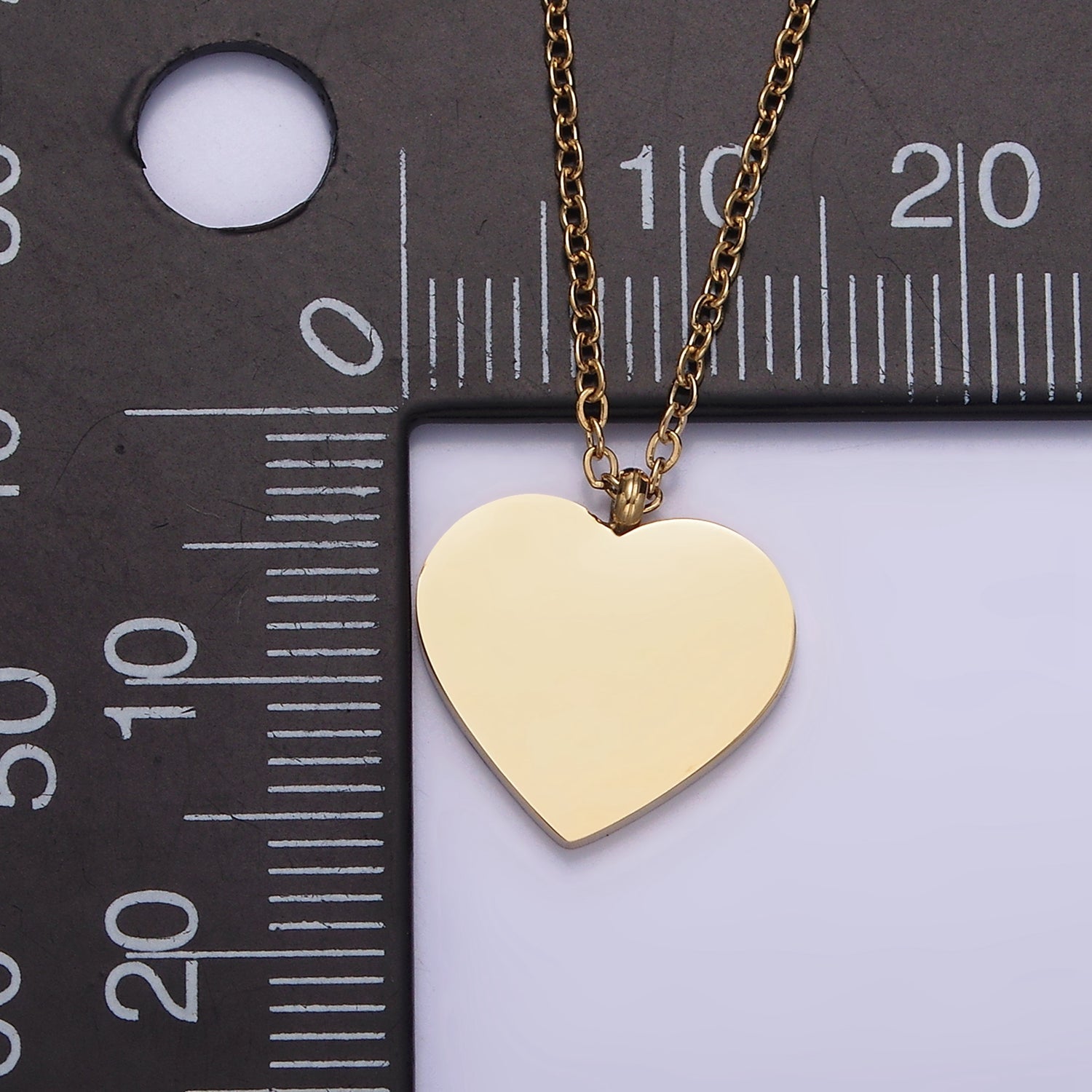 Stainless Steel 13.5mm Minimalist Heart Charm Cable 17 Inch Chain Necklace | WA-2058 - DLUXCA