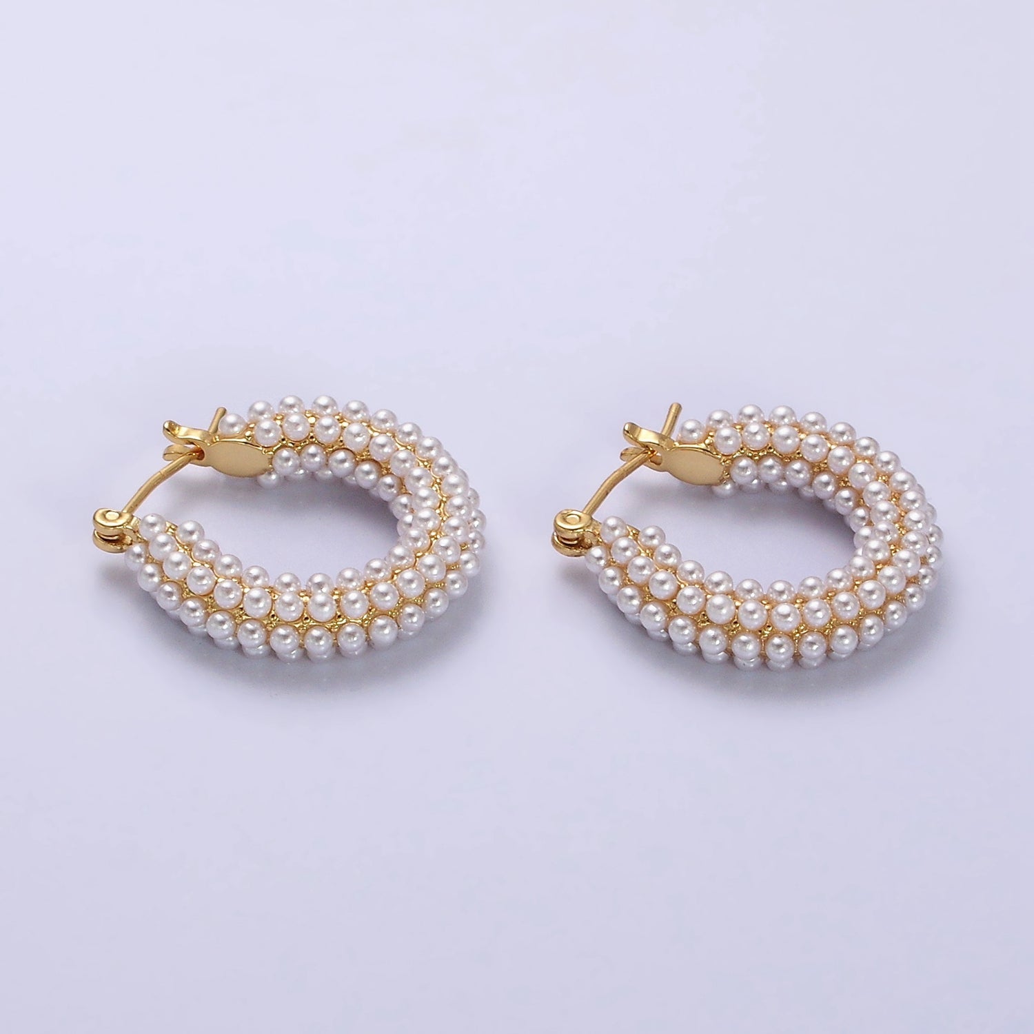 14K Gold Filled 25mm Pearl Lined Latch Hoop Earrings in Gold & Silver | Y843 - DLUXCA