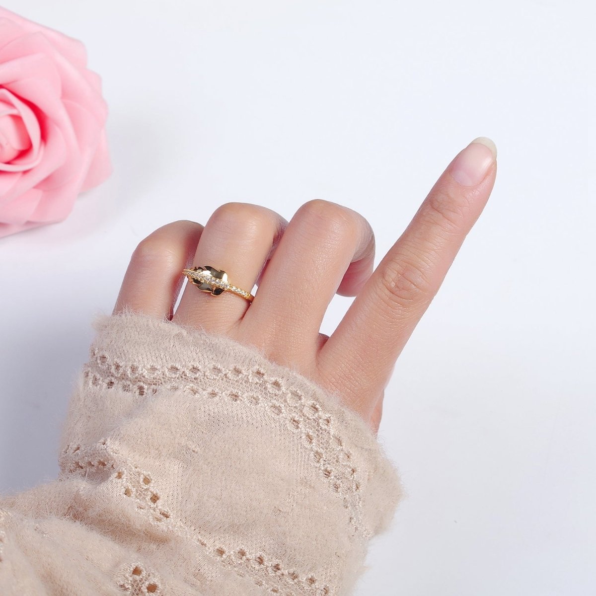 Adjustable Feather Ring, 14K Yellow Gold Filled, Dainty Ring Leaf Ring O-2134 - DLUXCA