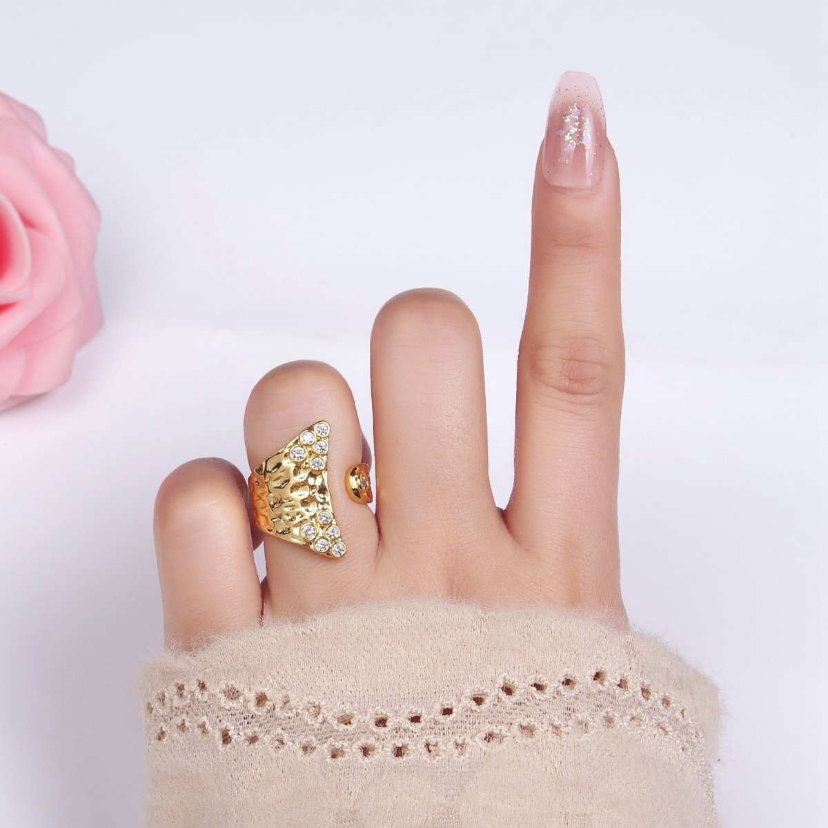 AimVogue 14K Gold Filled Round CZ Hammered Wrap Ring | O1320 - DLUXCA