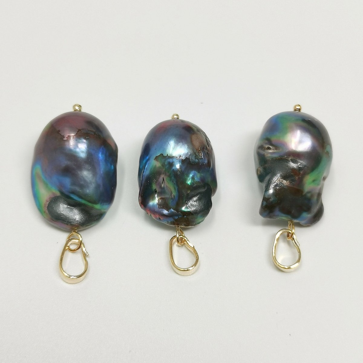 Black Purple Natural Freshwater Pearl Charms P-1778 - DLUXCA