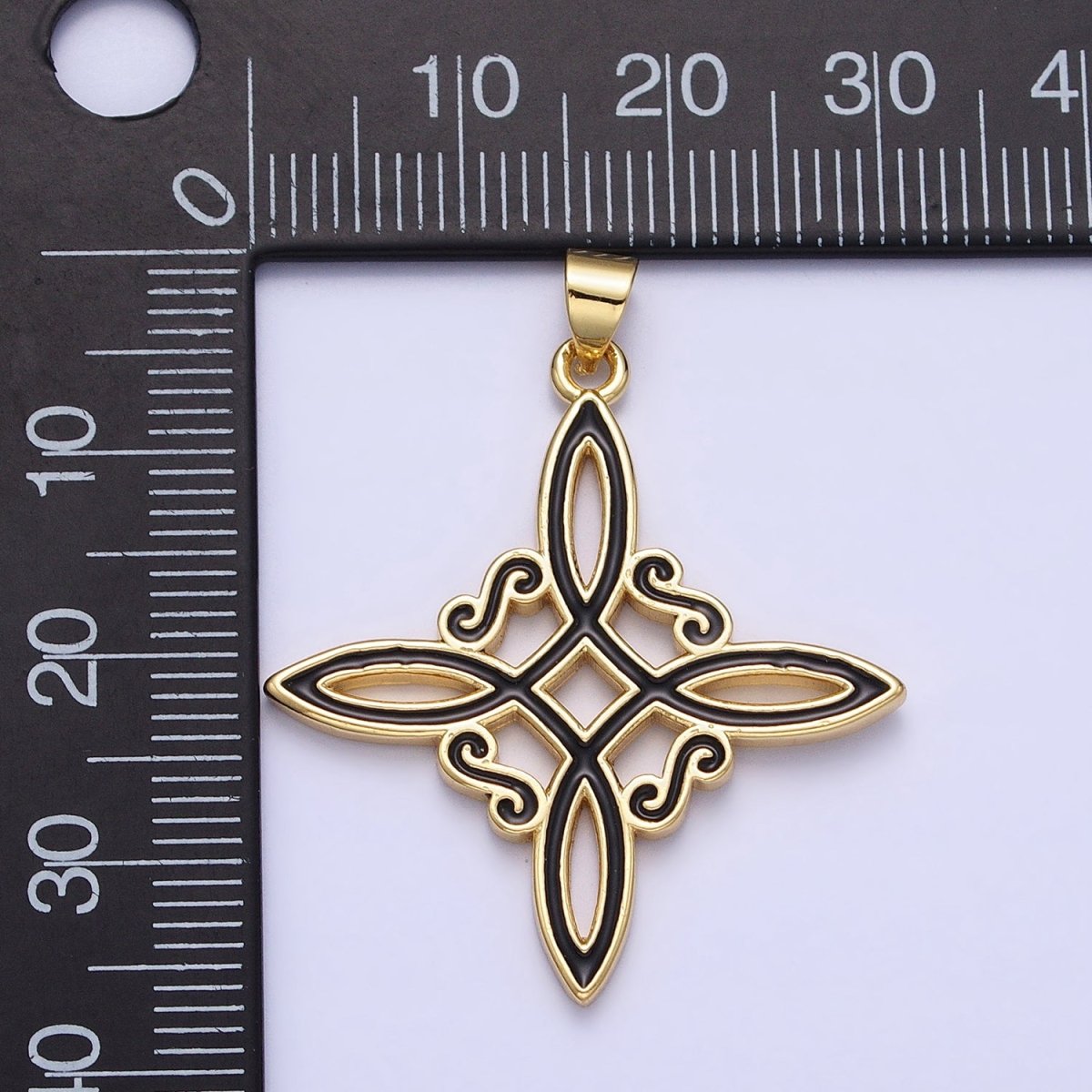 Black White Enamel Celtic Woven Necklace Pendant Gold Celtic Eternity Knot Cross Pendant AA149 AA150