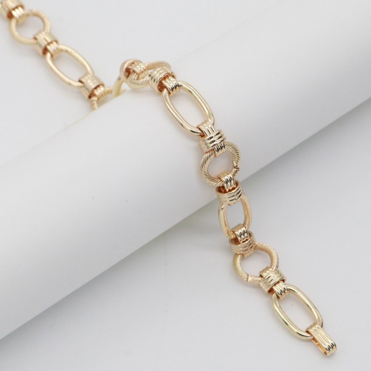 Bold Gold Fancy Both sides Chain by Yard, Link Cable Double Round Chain by Foot, Wholesale bulk Roll Chain Jewelry Making 11.7 mm | ROLL-557 ROLL-558 Clearance Pricing