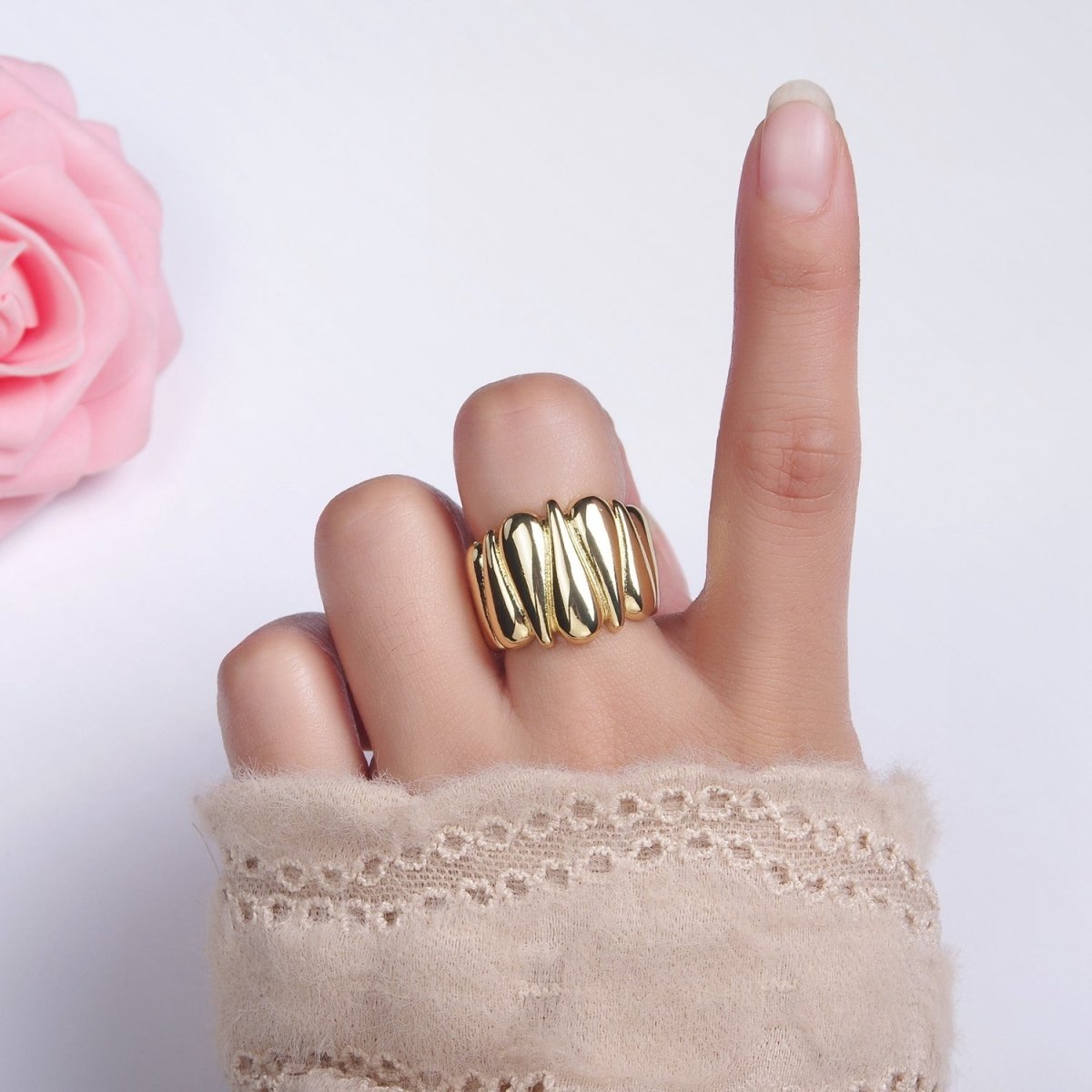 Chunky 14K Gold Filled Upside Down Tear Drop Ring in gold and silver  | O1272 1273