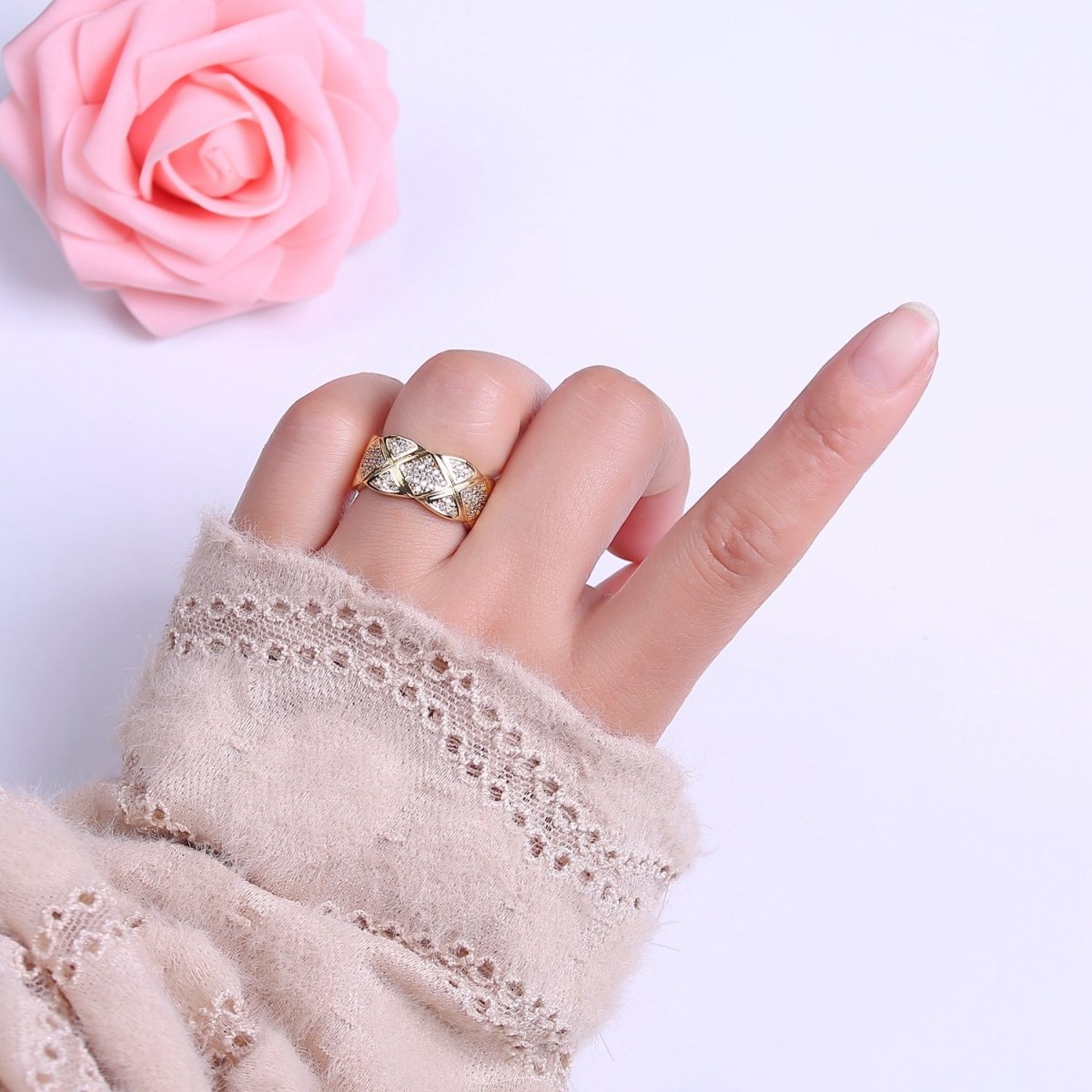 Chunky Gold Ring CZ Plaid Ring for Statement Jewelry O-2041 - DLUXCA