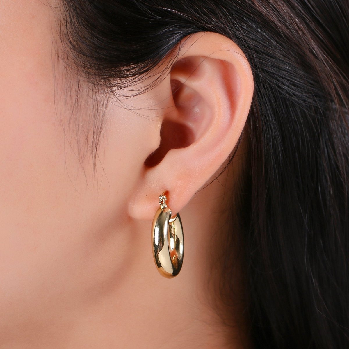 Chunky Lightweight Hoop Earrings - Hollow Light Hoop Earrings - Big Gold Hoops - Simple Everyday Earrings 40mm, 35mm, 30mm, 25mm, 20mm Q-460 - Q-463