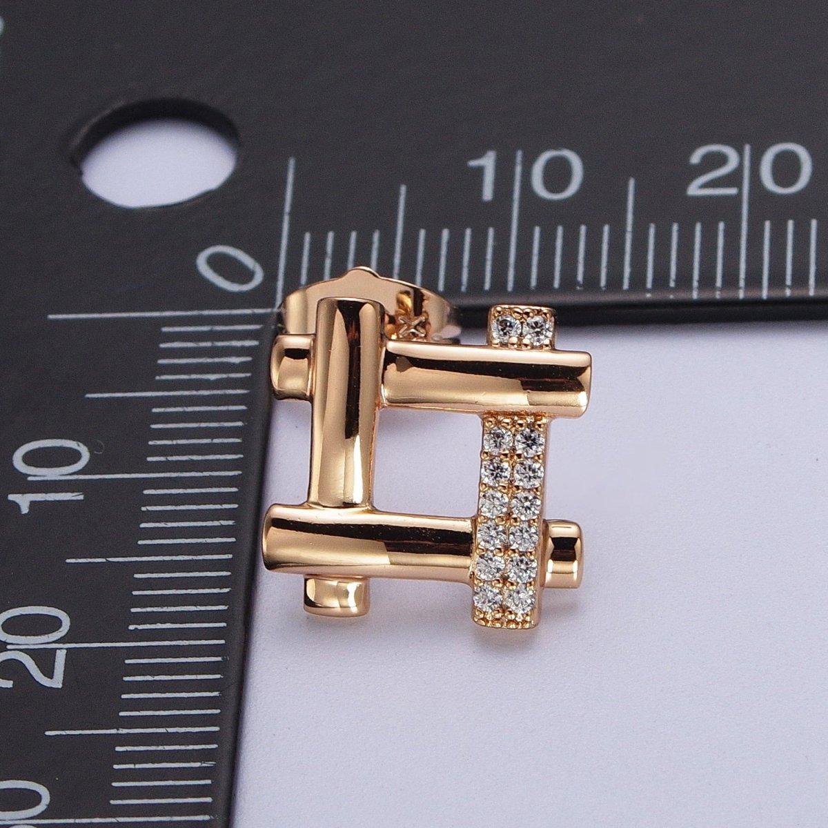Clear Micro Paved CZ Woven Geometric Square Pinky Gold Stud Earrings P-515 - DLUXCA