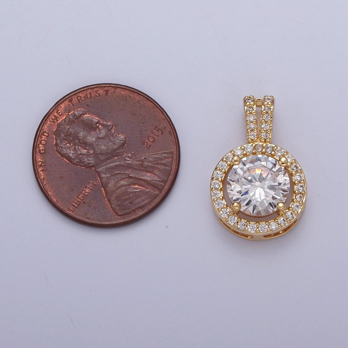 Clear Pendant Necklace for Women, Classic Round Pendant Necklace with Clear Cubic Zirconia Stones for Women X-336 X-337