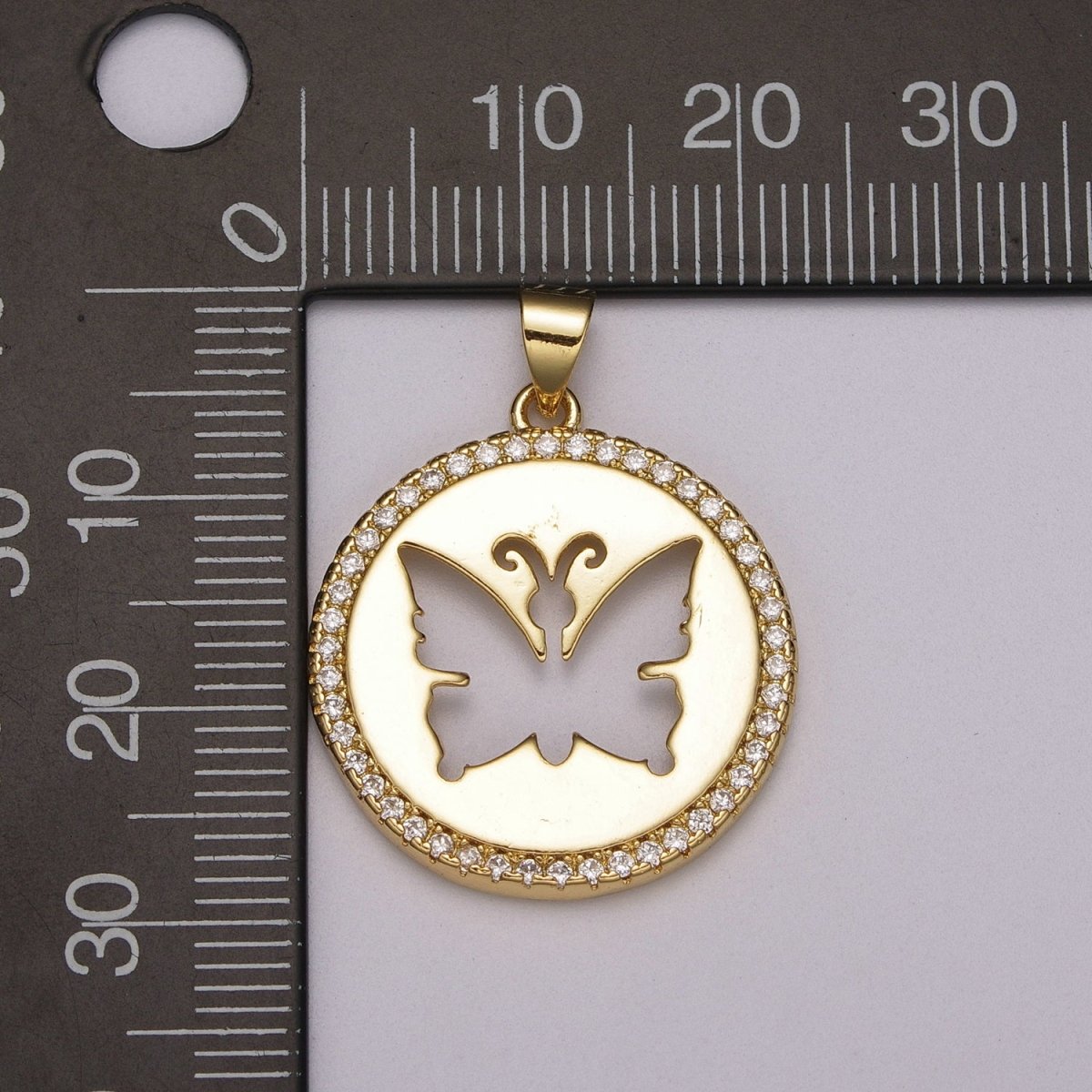 Cut Out Monarch Necklace Pendant Gold Butterfly Charm Micro Pave Zircon Pendant Mariposa Animal Inspired For Statement Jewelry N-1402 - DLUXCA
