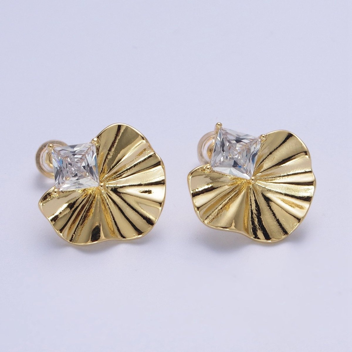 CZ Cubic Zirconia flower earring  flower Petal Stud earring Silver / Gold Earring AD-029 AD-030