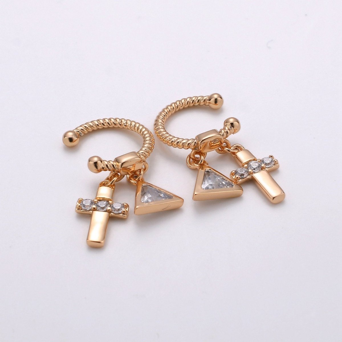 Dainty Cross Gold ear cuff, Cubic ear cuff, cz gold ear cuff, CZ ear cuff gold, Non pierced ear cuff, Conch ear cuff, cz gold wrap earring AI-126