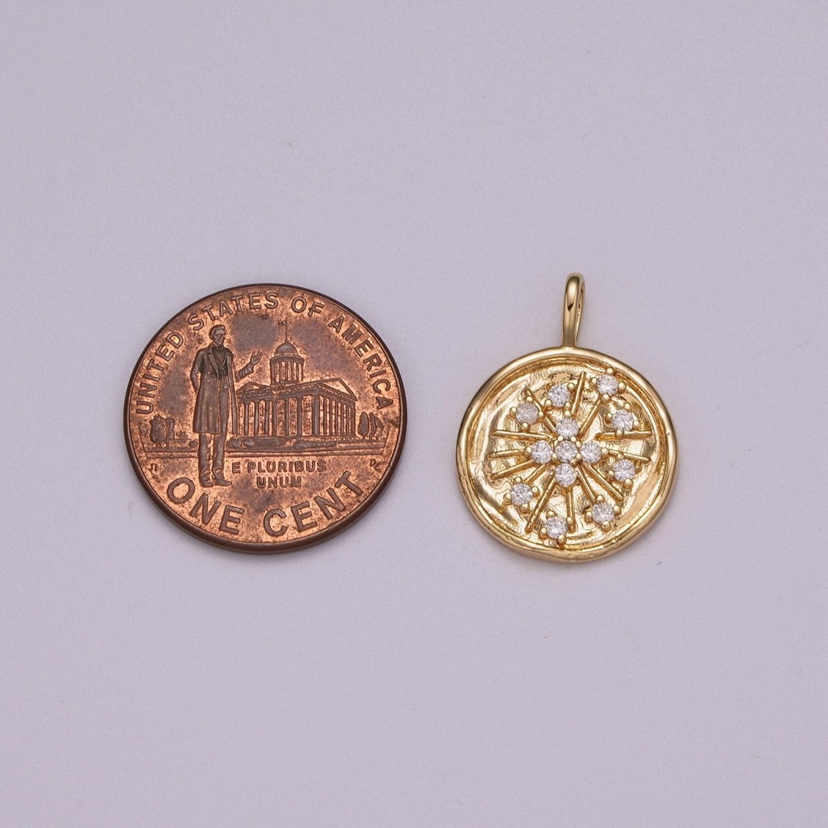 Dainty Fireworks Star Charm Round Disc Coin Charm Star Burst Celestial Jewelry Making Supply M-780 - DLUXCA
