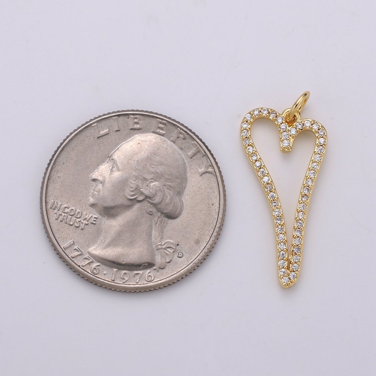 Dainty Gold Filled Crystal Heart D-793 - DLUXCA