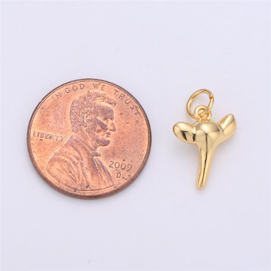 Dainty Gold Shark Tooth Charm Pendant- Small Silver Shark Tooth Charm for Necklace Earring Bracelet Anklet Charm 17x11mm D-200