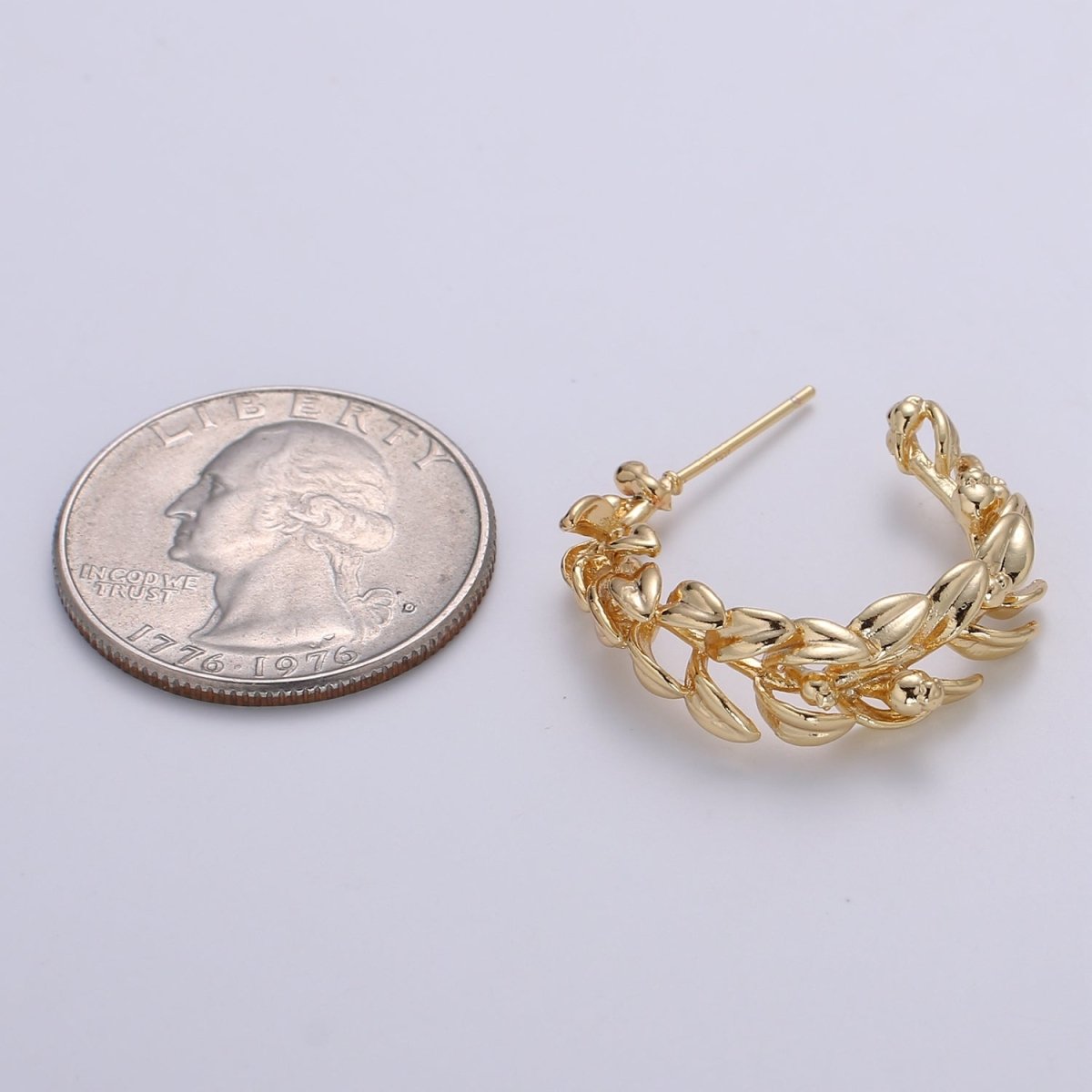 Dainty Golden Blooming Flower Petals Studs Earring Gold Plated Floral Nature Earring Jewelry GP-885 - DLUXCA
