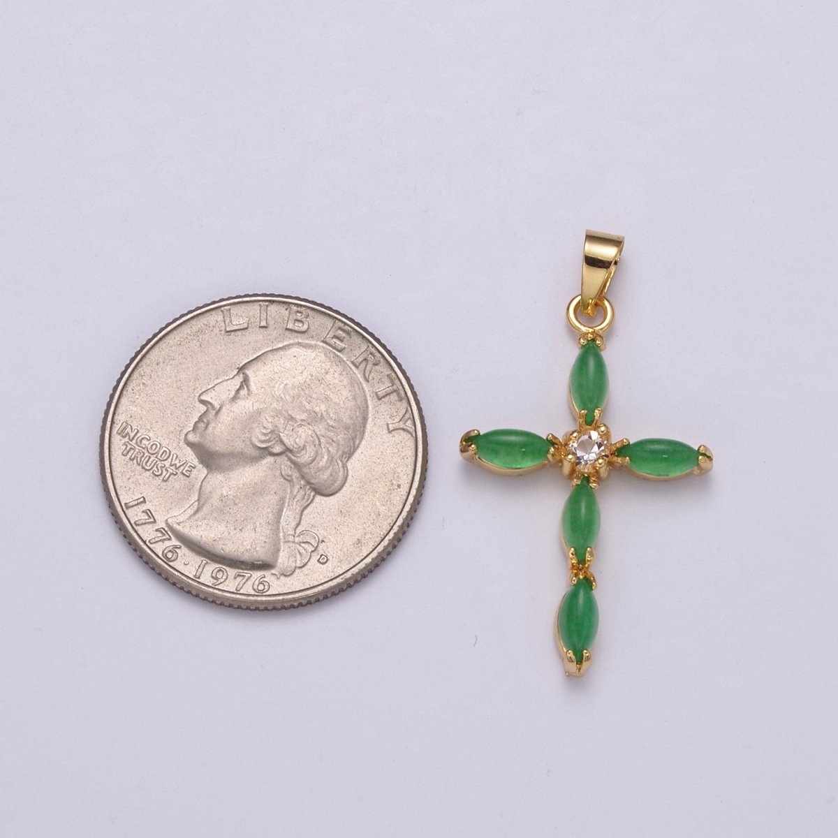 Dainty Green Jade Cross Pendant O-265 - DLUXCA