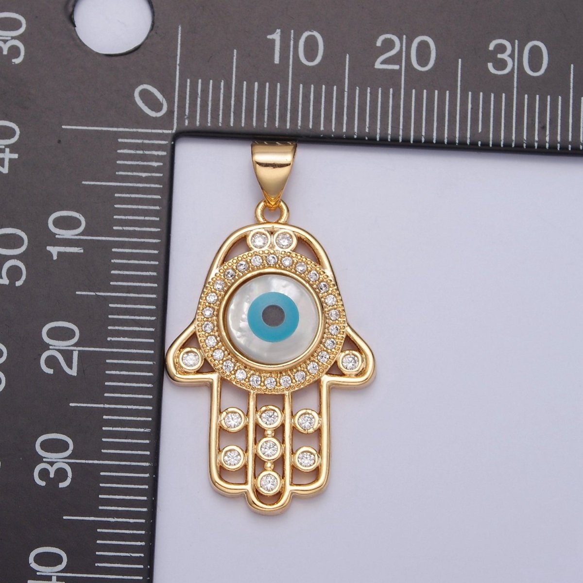 Dainty Hamsa Hand Pendant in 16k Gold Filled J-602 - DLUXCA