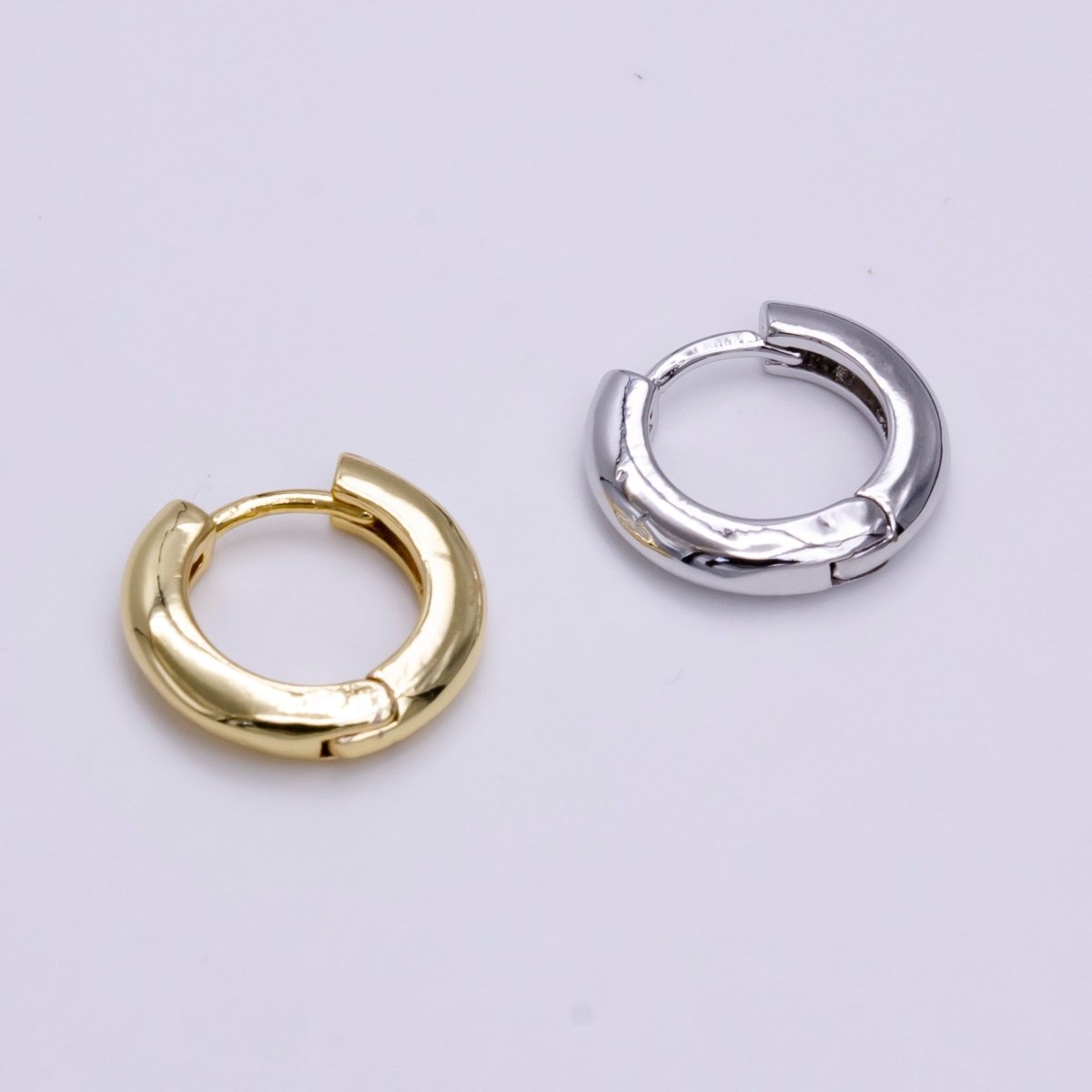 Dainty Hoop earrings 14k Gold Filled Hoop Earring 15mm Huggie Earring for Everyday Wear Hypoallergenic Jewelry Q-225 Q-226 T-278