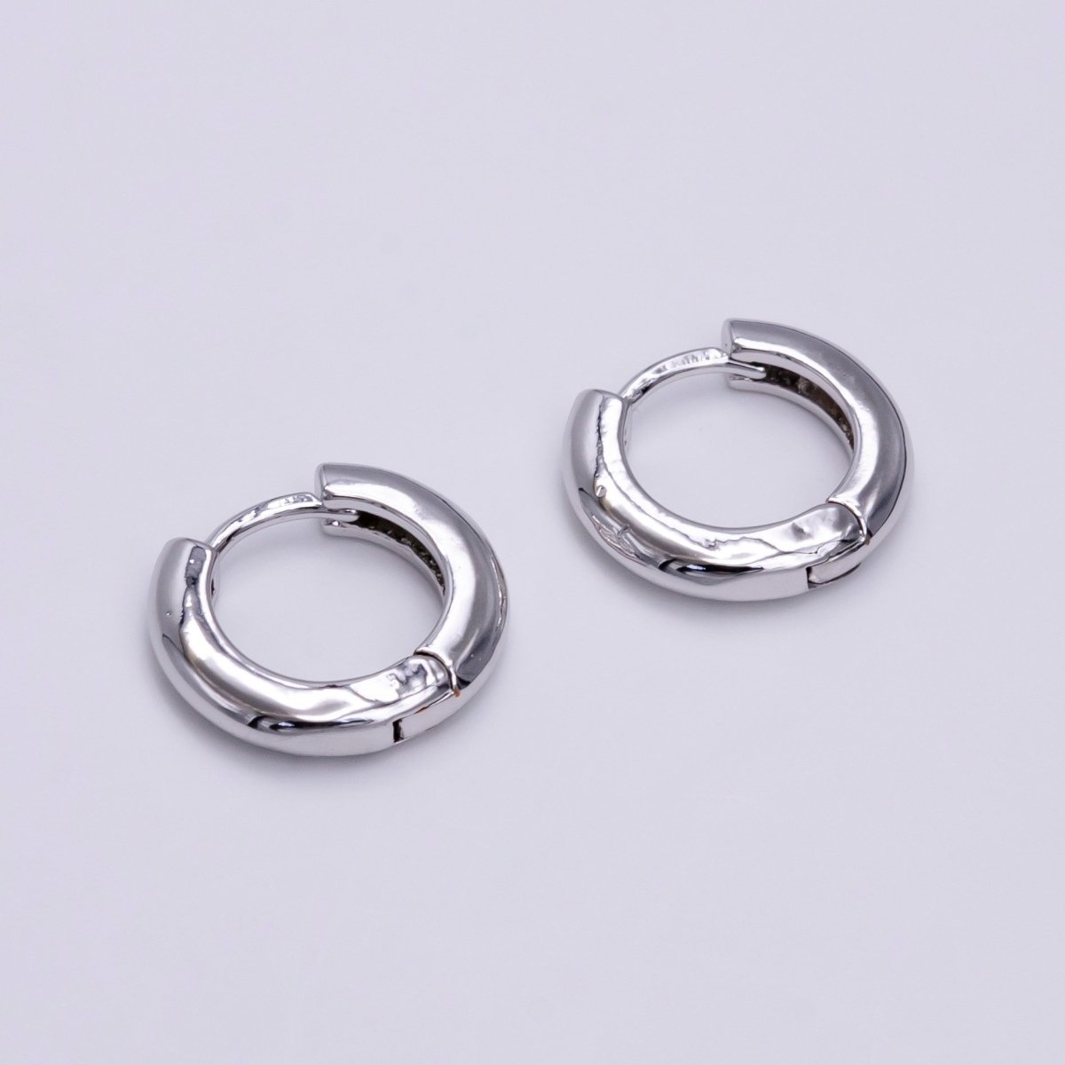 Dainty Hoop earrings 14k Gold Filled Hoop Earring 15mm Huggie Earring for Everyday Wear Hypoallergenic Jewelry Q-225 Q-226 T-278