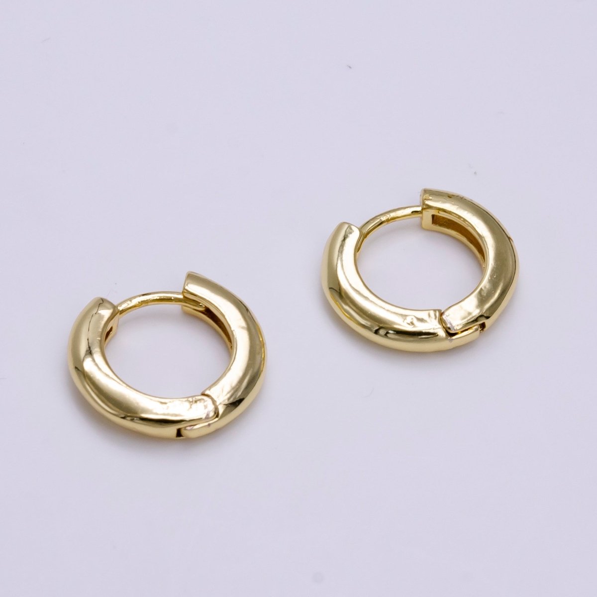 Dainty Hoop earrings 14k Gold Filled Hoop Earring 15mm Huggie Earring for Everyday Wear Hypoallergenic Jewelry Q-225 Q-226 T-278