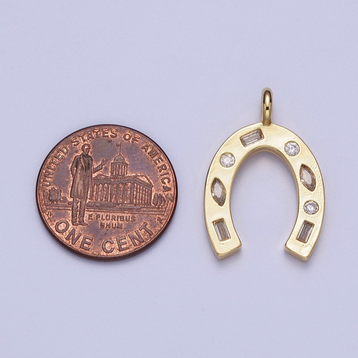 Dainty Horse Shoe Charm Cubic Lucky Charm for Necklace Bracelet Supply X-401 - DLUXCA