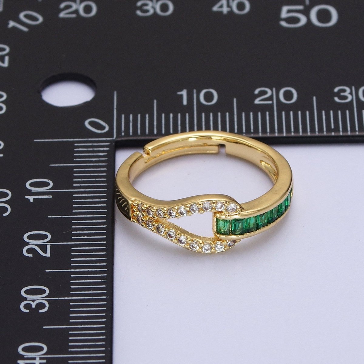Dainty Love Knot Ring for Women, Emerald Green Cubic Zirconia Knot Ring for Women Adjustable Ring S-346
