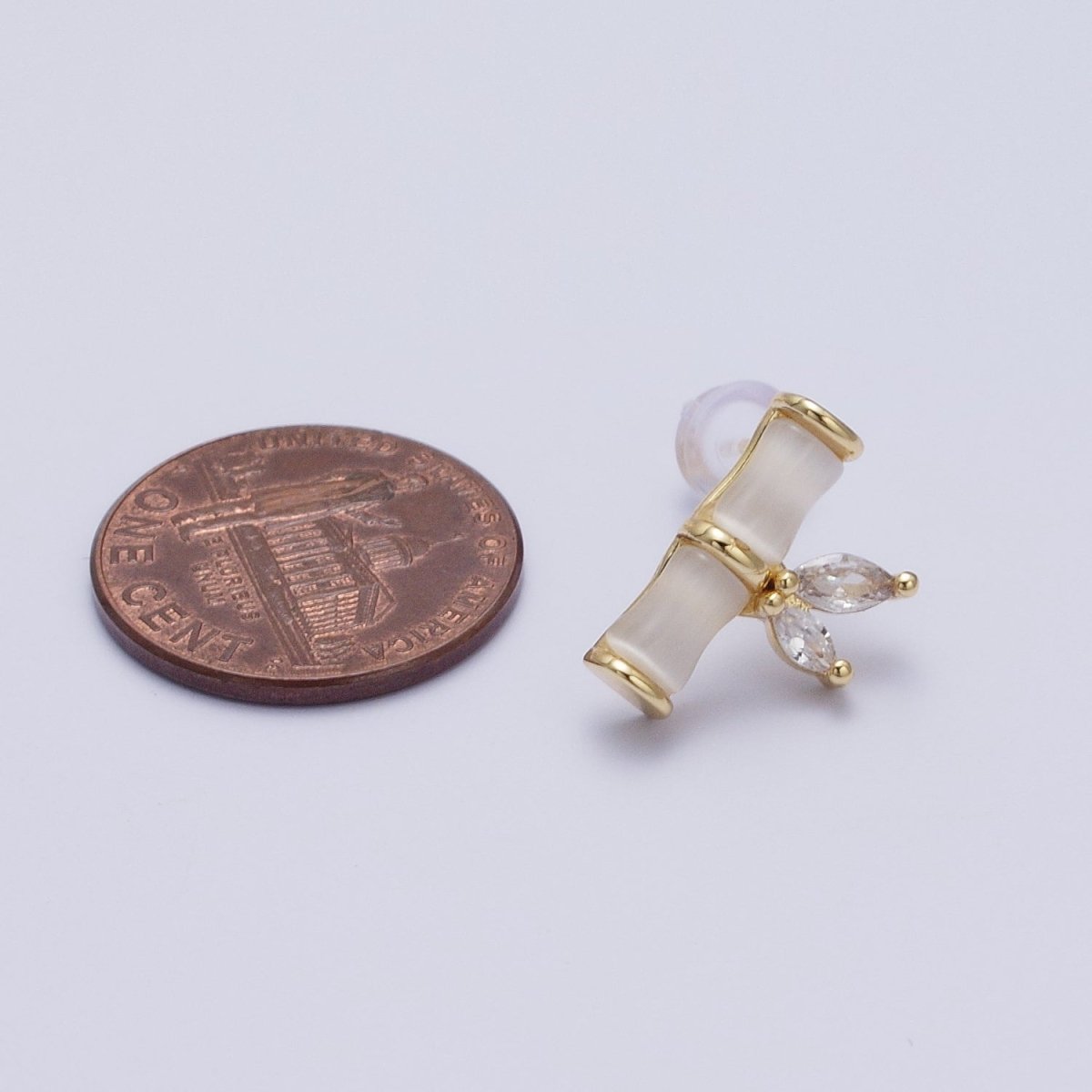 Dainty Marquise Cubic Zirconia White Cats Eye Bamboo Stud Earrings | Y-153 - DLUXCA