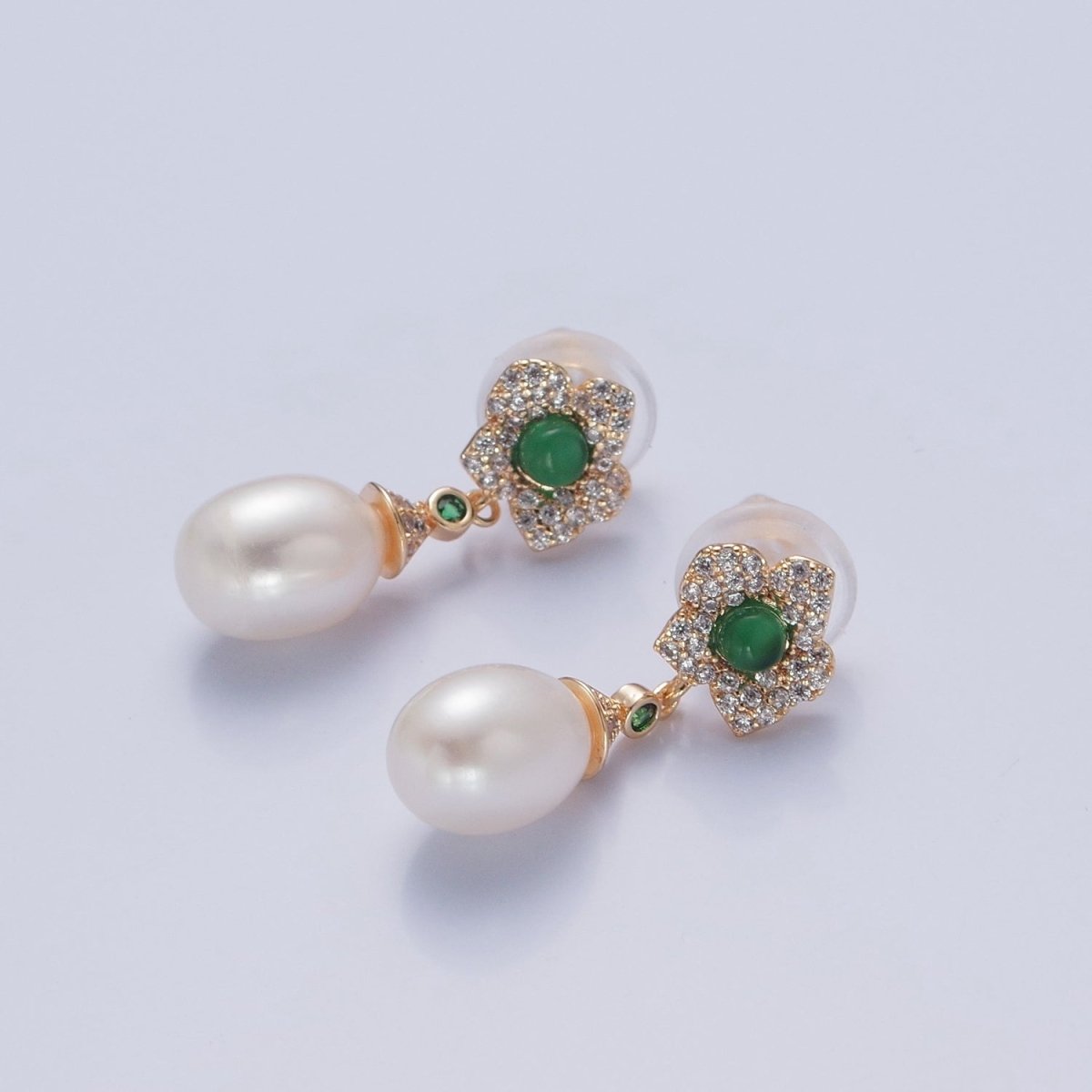 Dainty Round Pearl Stud Earring with Pave Green Flower for Wedding Jewelry T-538 - DLUXCA