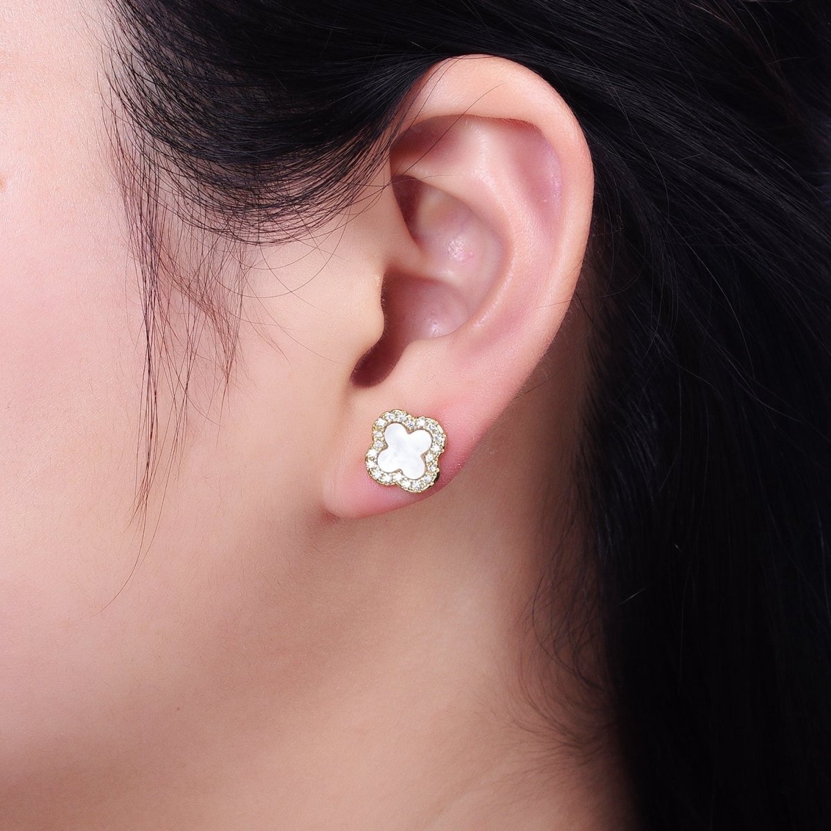 Dainty Shell Pearl Clover Stud Earring in 24K Gold Filled AB-1017