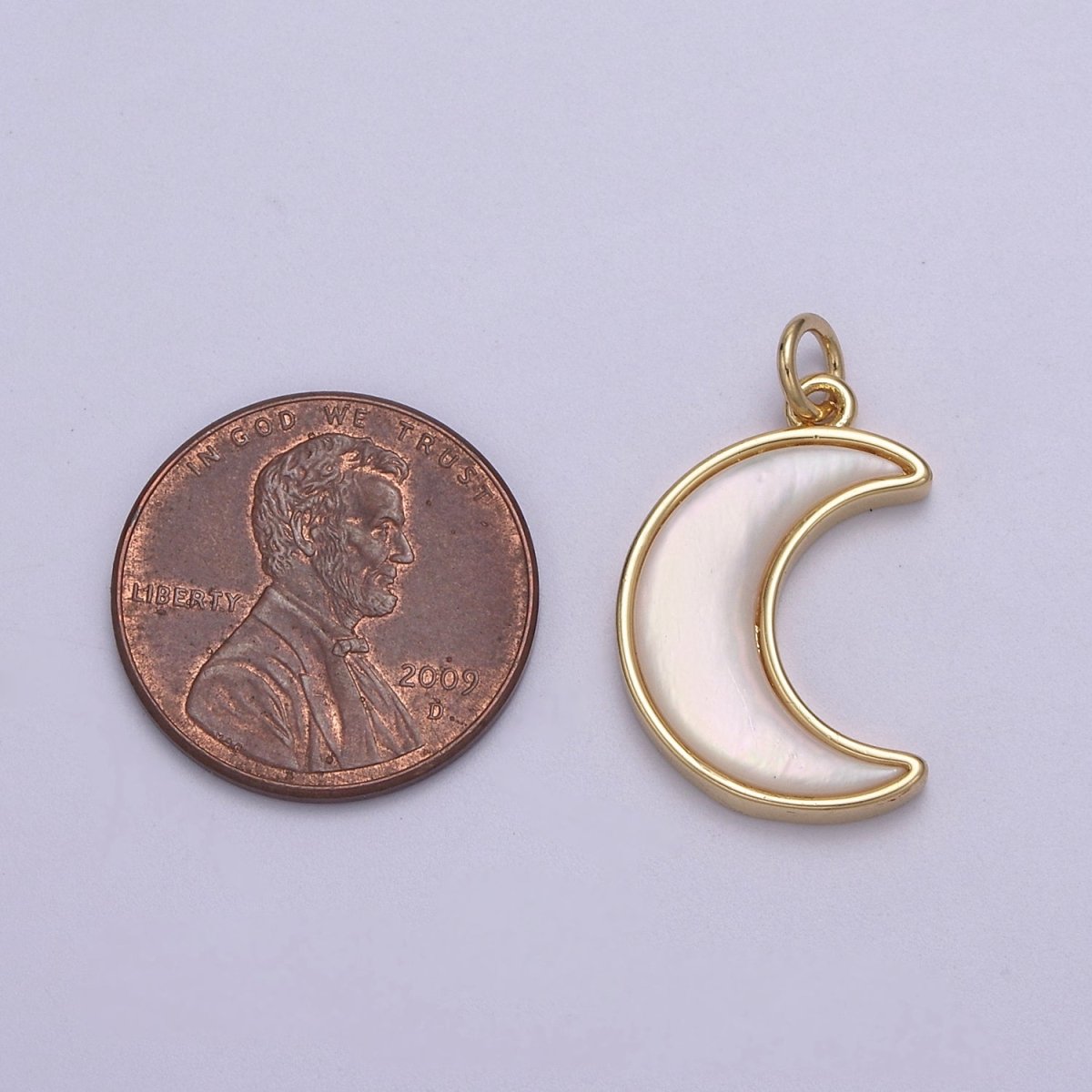 Dainty Shell Pearl Crescent Moon Charm Minimalist Celestial Jewelry Making N-823 - DLUXCA
