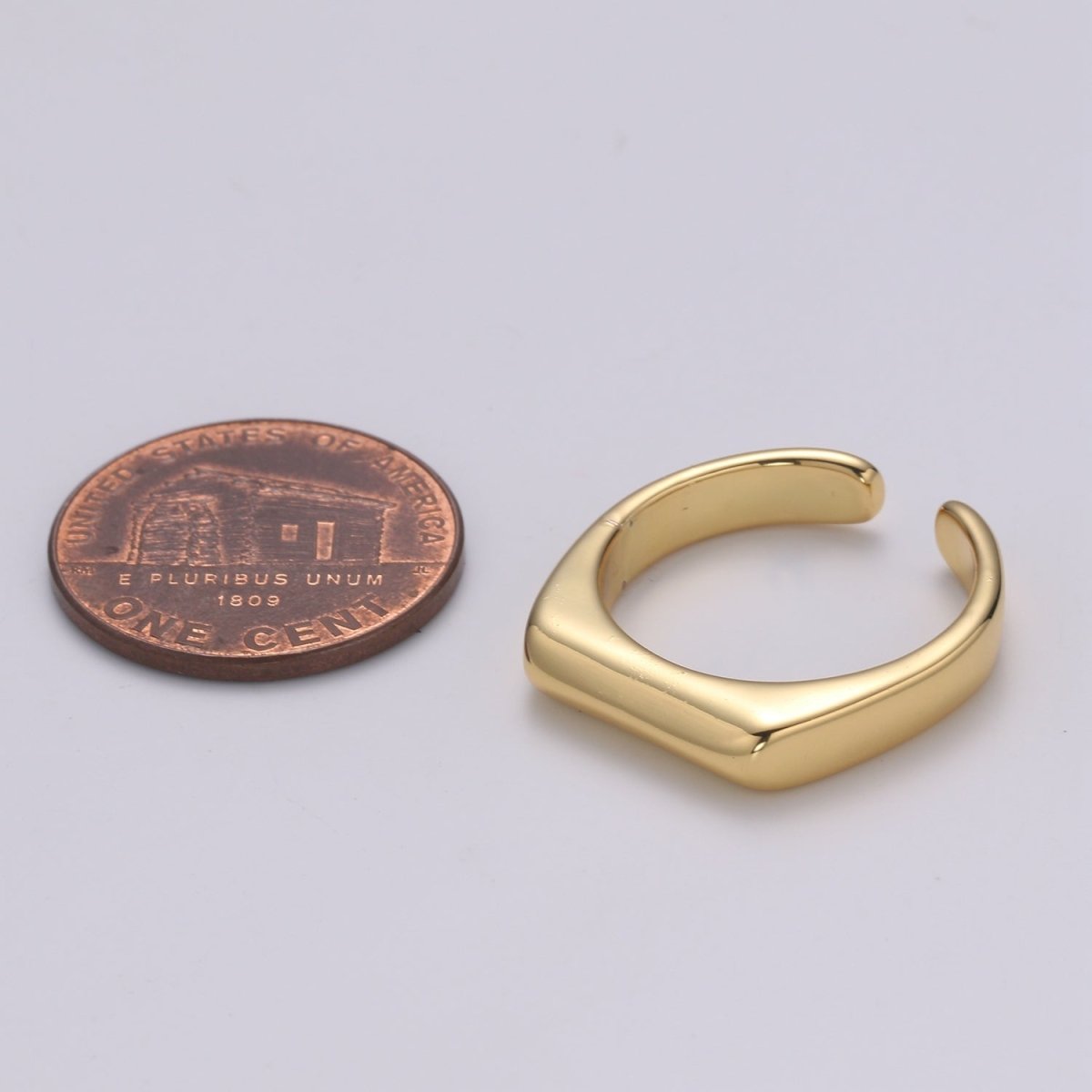 Dainty Signet ring - Square signet - Minimalist gold ring - Signet gold- Stack ring - Dainty Open ring - Size 6 gold ring - DLUXCA