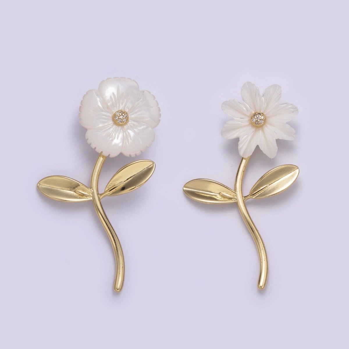 Dangle Carved White Pearl flower Poppy Charm / Daisy pendant for Necklace Charm Minimalist Jewelry H-061 H-067