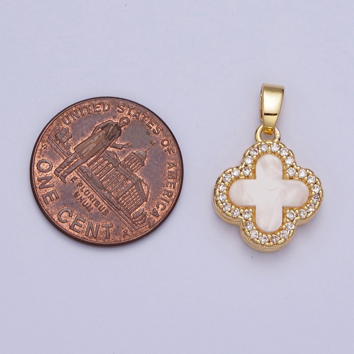 Double Sided Black and White Quatrefoil Lucky Four Clover Pendant with Micro pave Cubic Zirconia Pendant For DIY Necklace Making | X-521 - DLUXCA