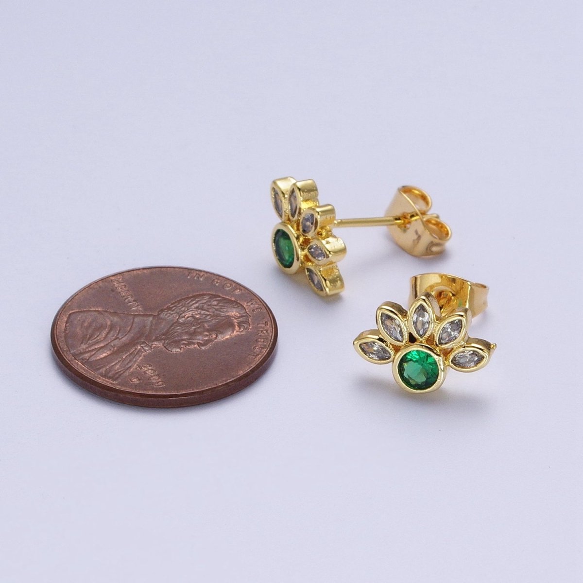 Emerald Green Cz Stud Earrings Gold Marquise Cluster Flower Stud Y-082 - DLUXCA