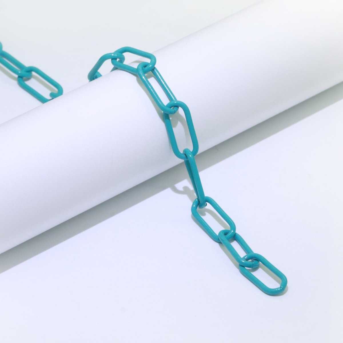 Enamel PAPERCLIP Link Elongated Chain by Yard, Colorful Chain In  Green, Hot Pink, Dark Green, Lavender, Black For Jewelry Making | ROLL-527 to ROLL-539 Clearance Pricing