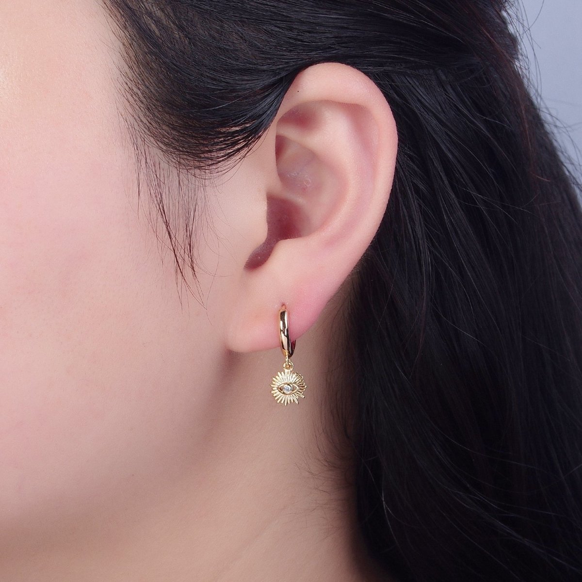 Evil Eye Huggie Earring, Guidance & Protection Gold Eye Earring Spiritual Jewelry, Boho Jewelry, Minimalist Earrings V-443 - DLUXCA